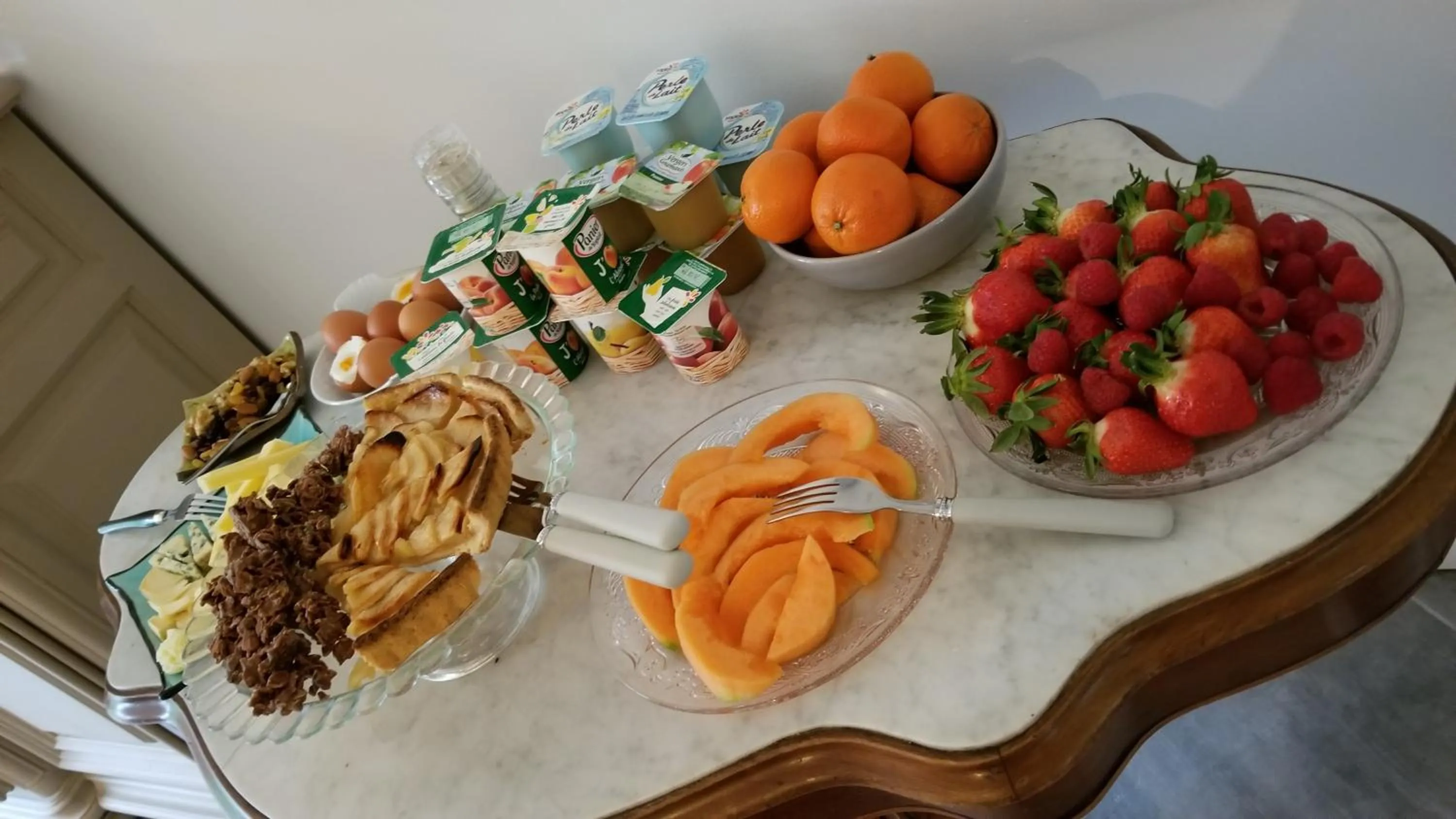 Breakfast in La Maison Blanche