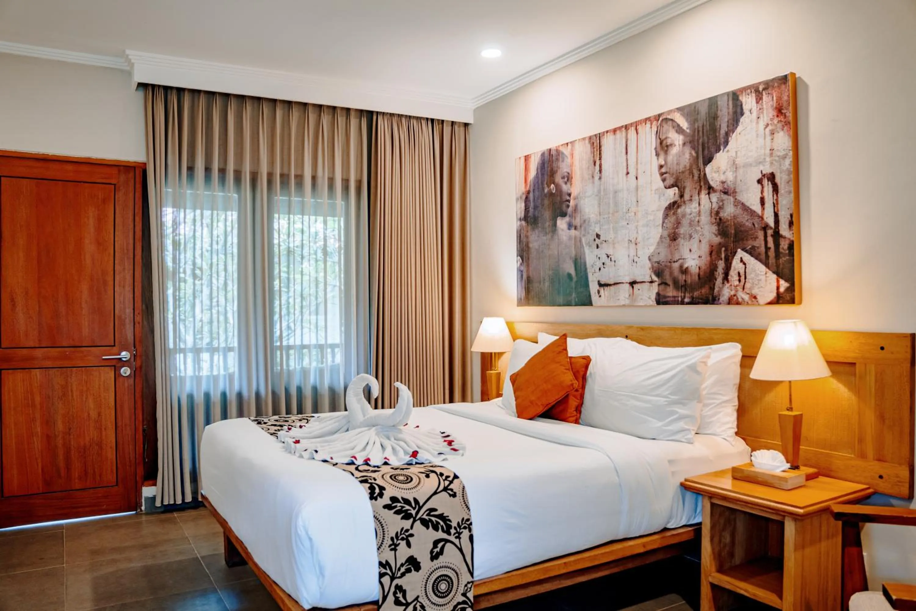 Bedroom, Bed in Puri Raja Hotel