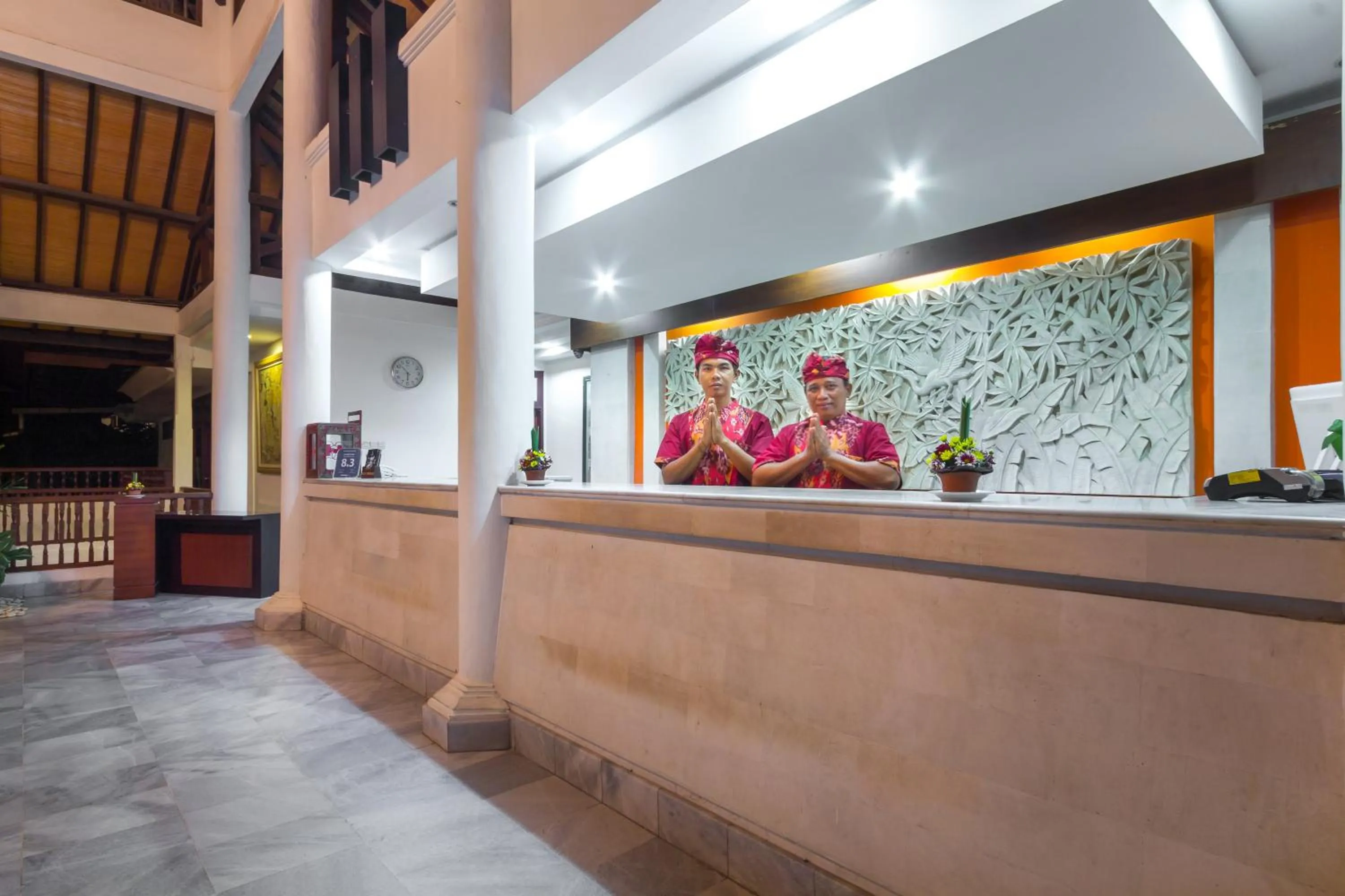 Lobby or reception in Puri Raja Hotel