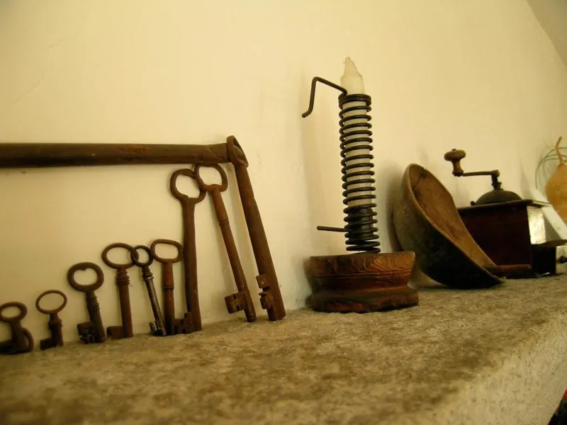 Decorative detail in Garni Rosa Delle Alpi