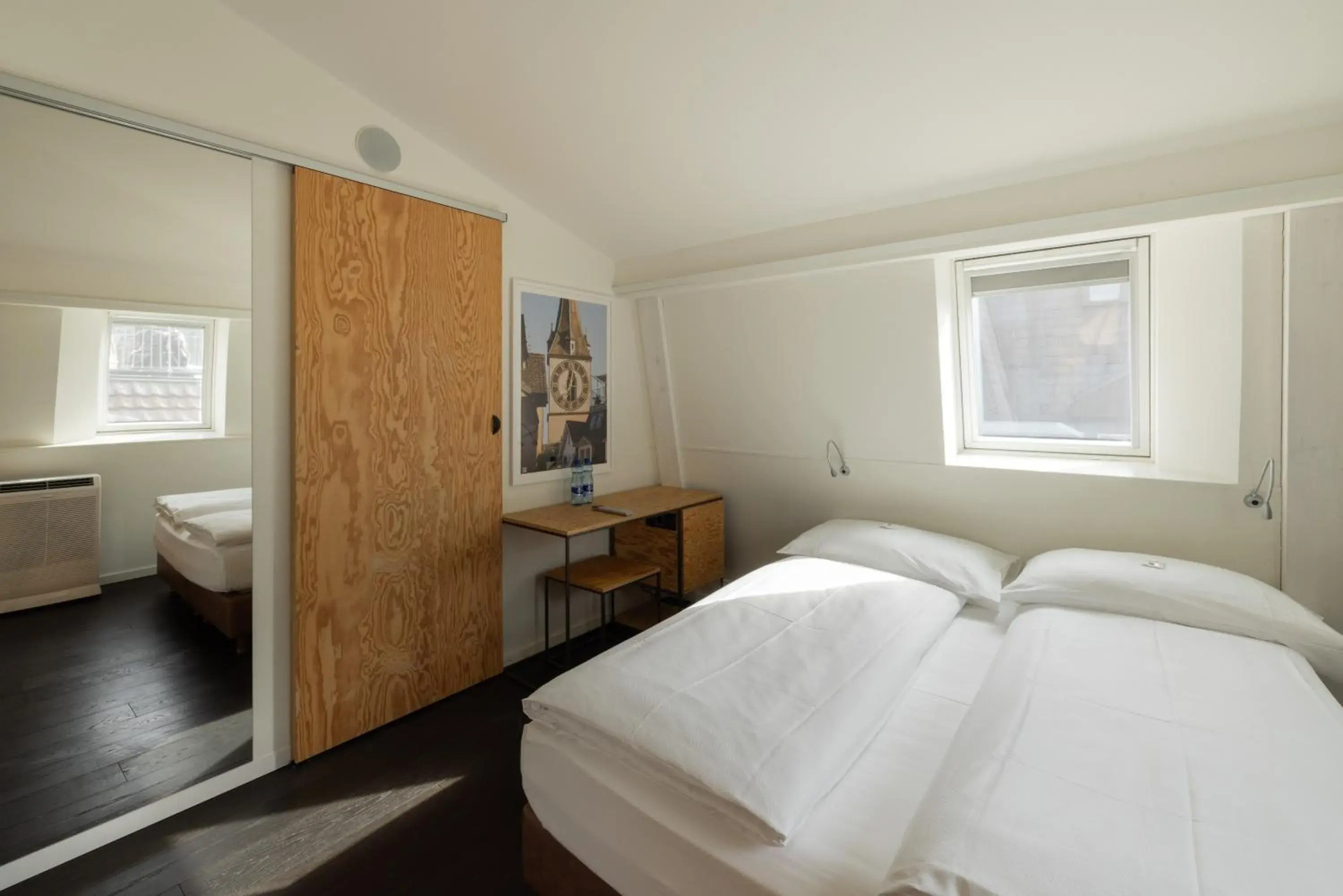 Double Room Plus in Fred Guest House Hauptbahnhof - Self Check-in Double Room Plus in Fred Guest House Hauptbahnhof - Self Check-in