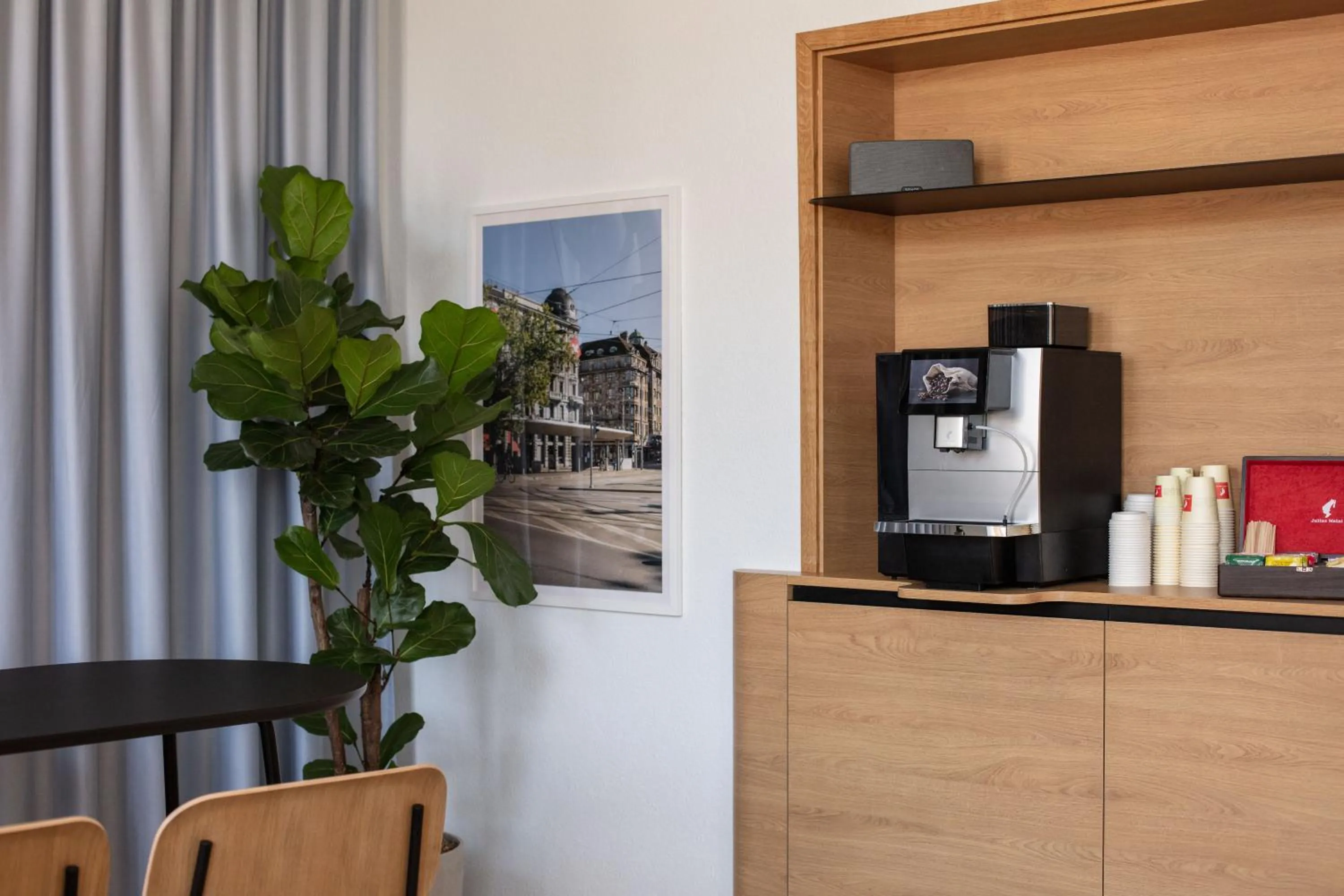 Lobby or reception in Fred Guest House Hauptbahnhof - Self Check-in