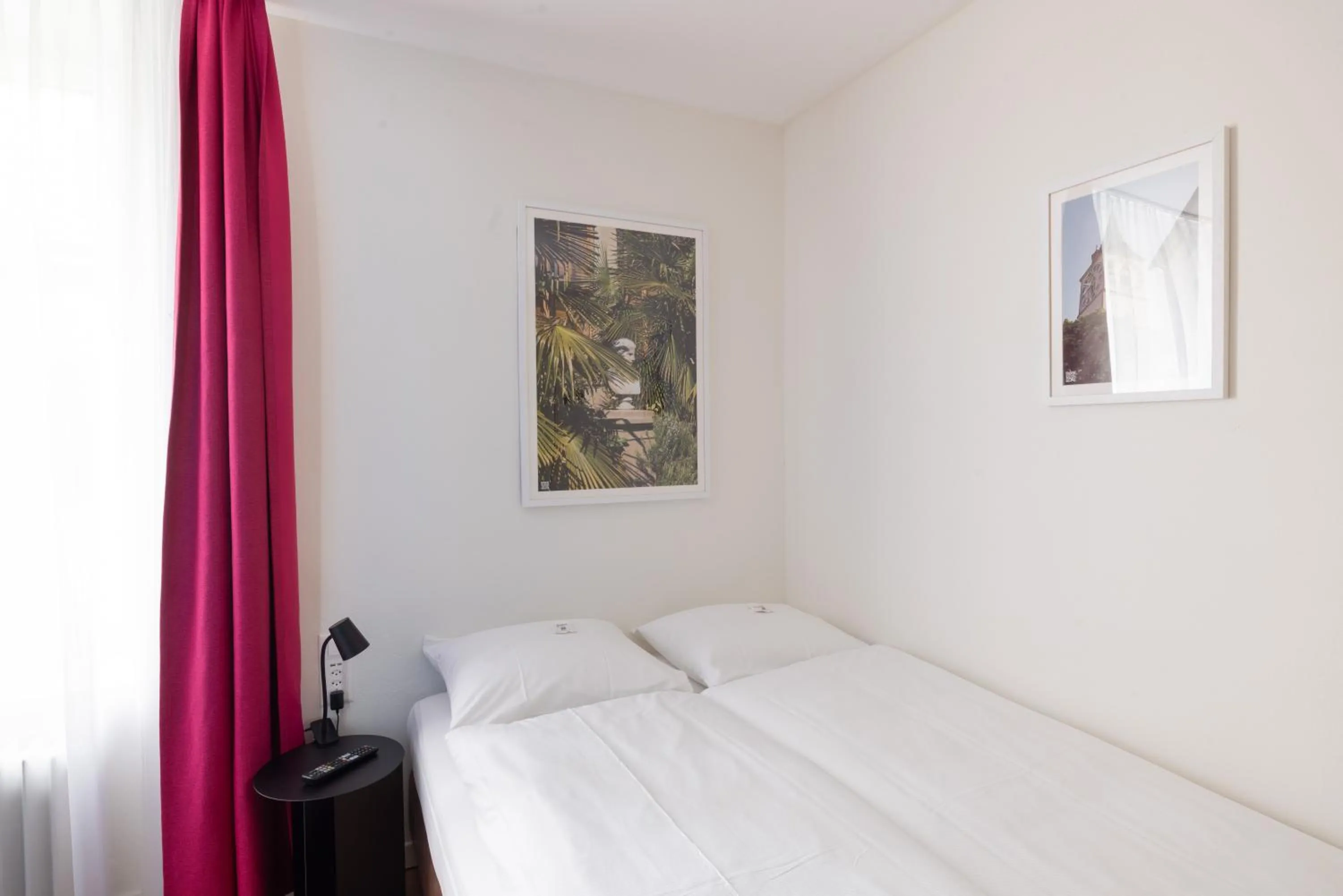 Bed in Fred Guest House Hauptbahnhof - Self Check-in