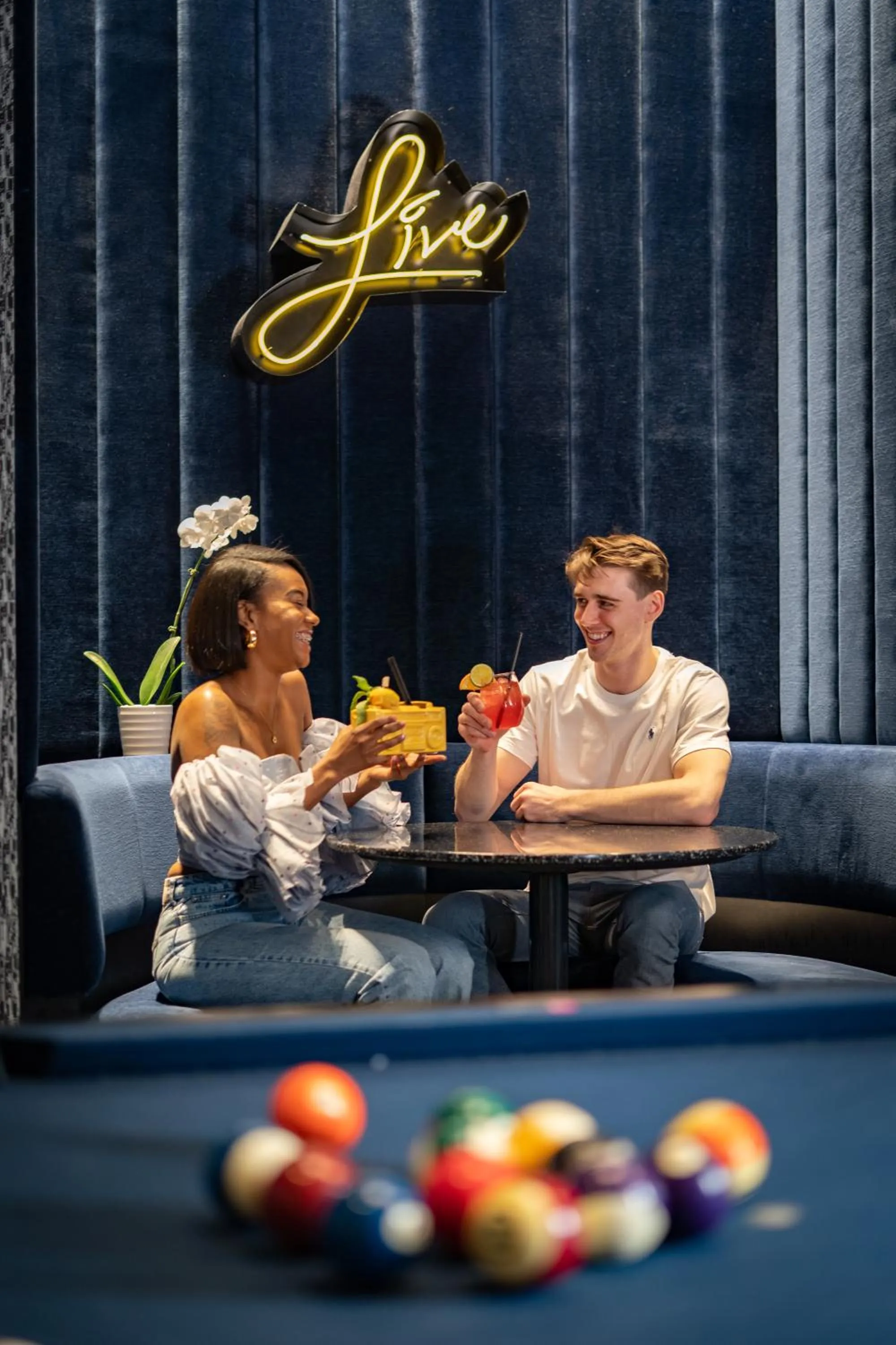 Lobby or reception in Aloft Chicago Mag Mile