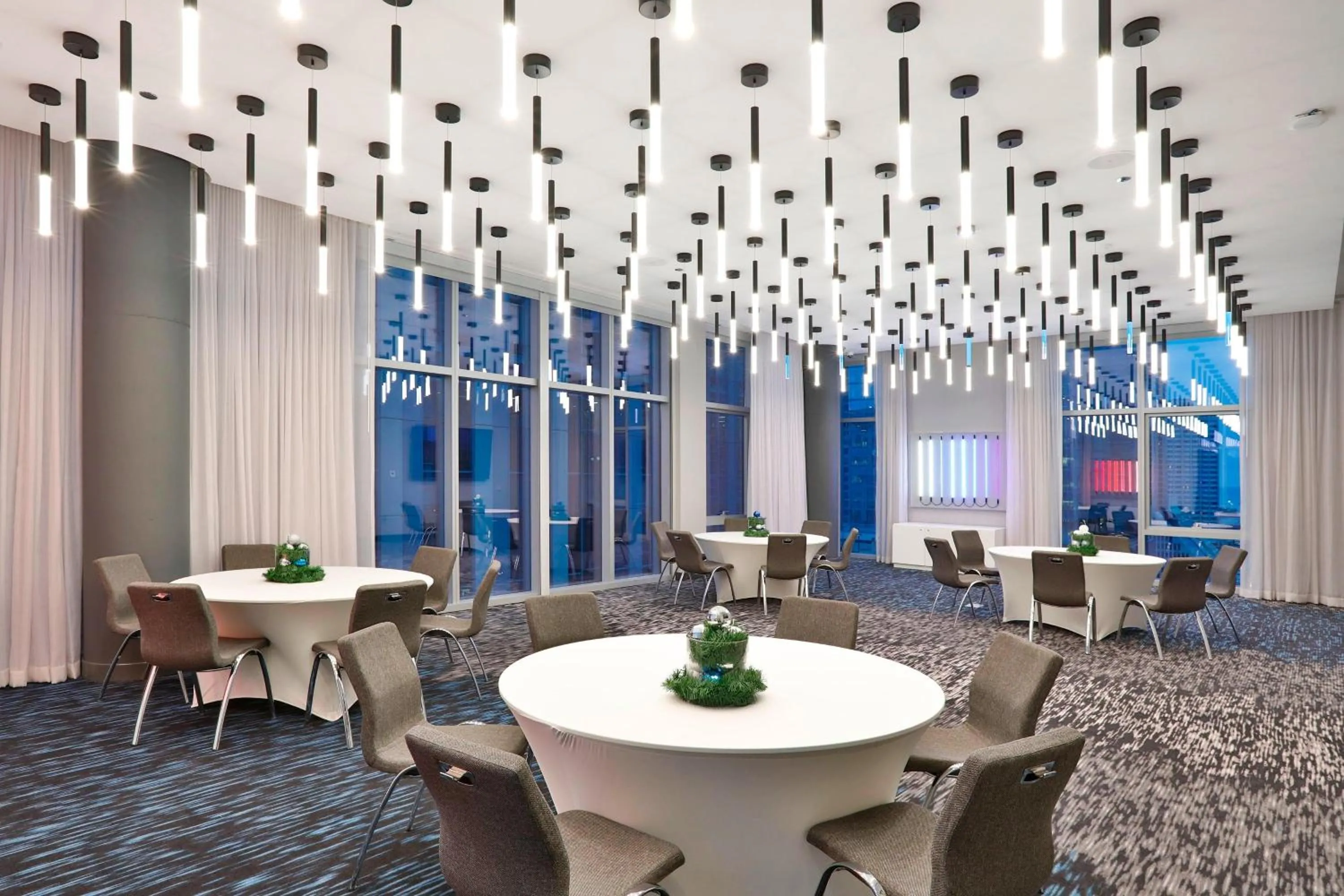 Meeting/conference room in Aloft Chicago Mag Mile