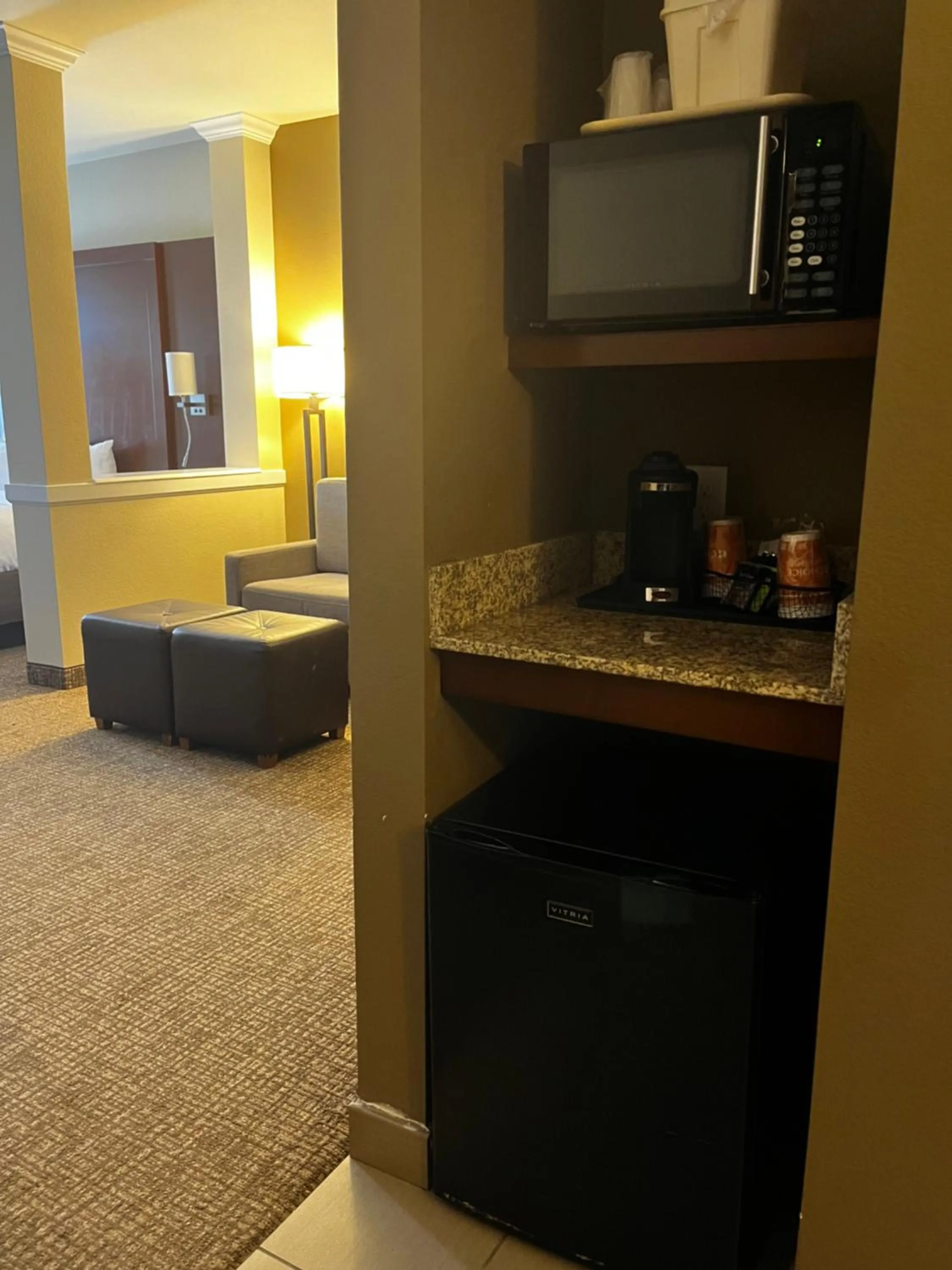 Bed in Comfort Suites Denver International Airport