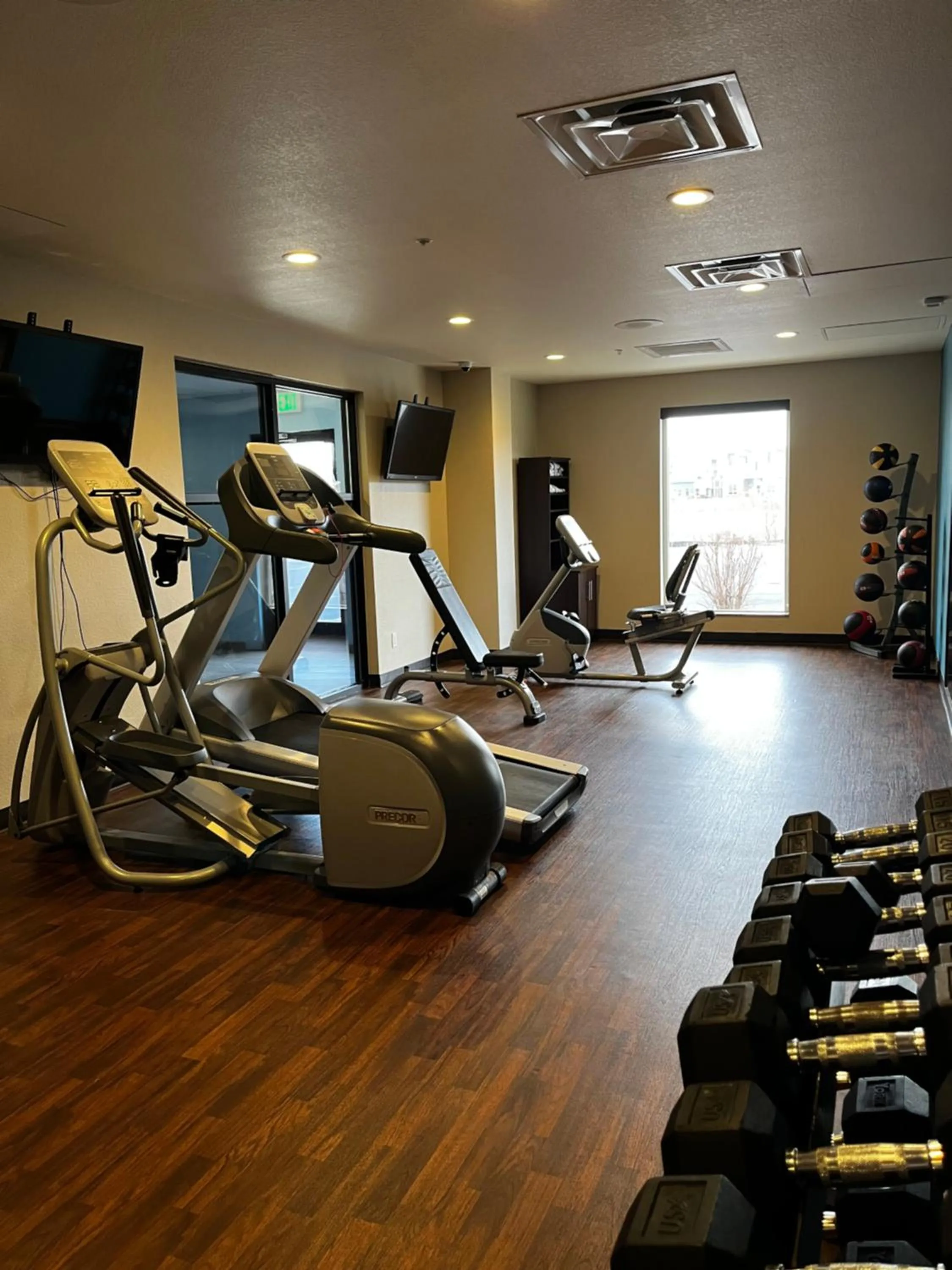 Fitness centre/facilities in Comfort Suites Denver International Airport