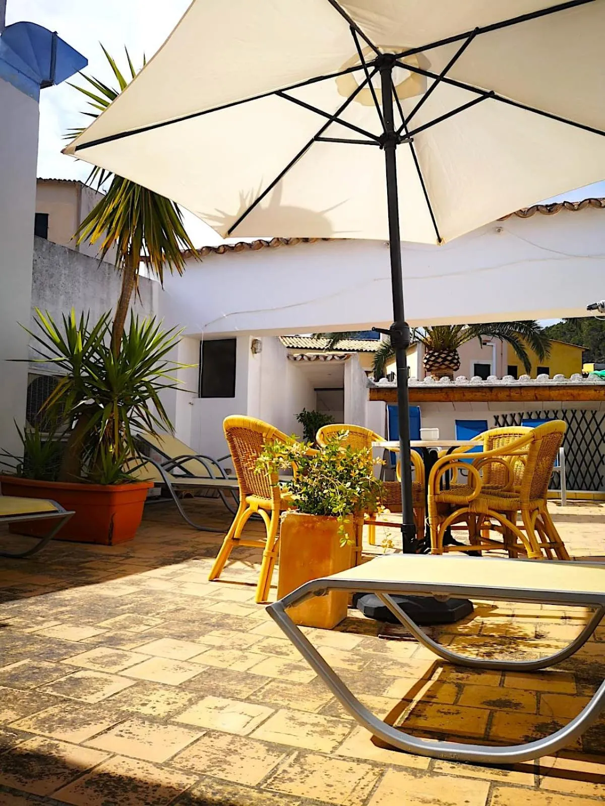 Patio in Hostal Ca'n Tiu