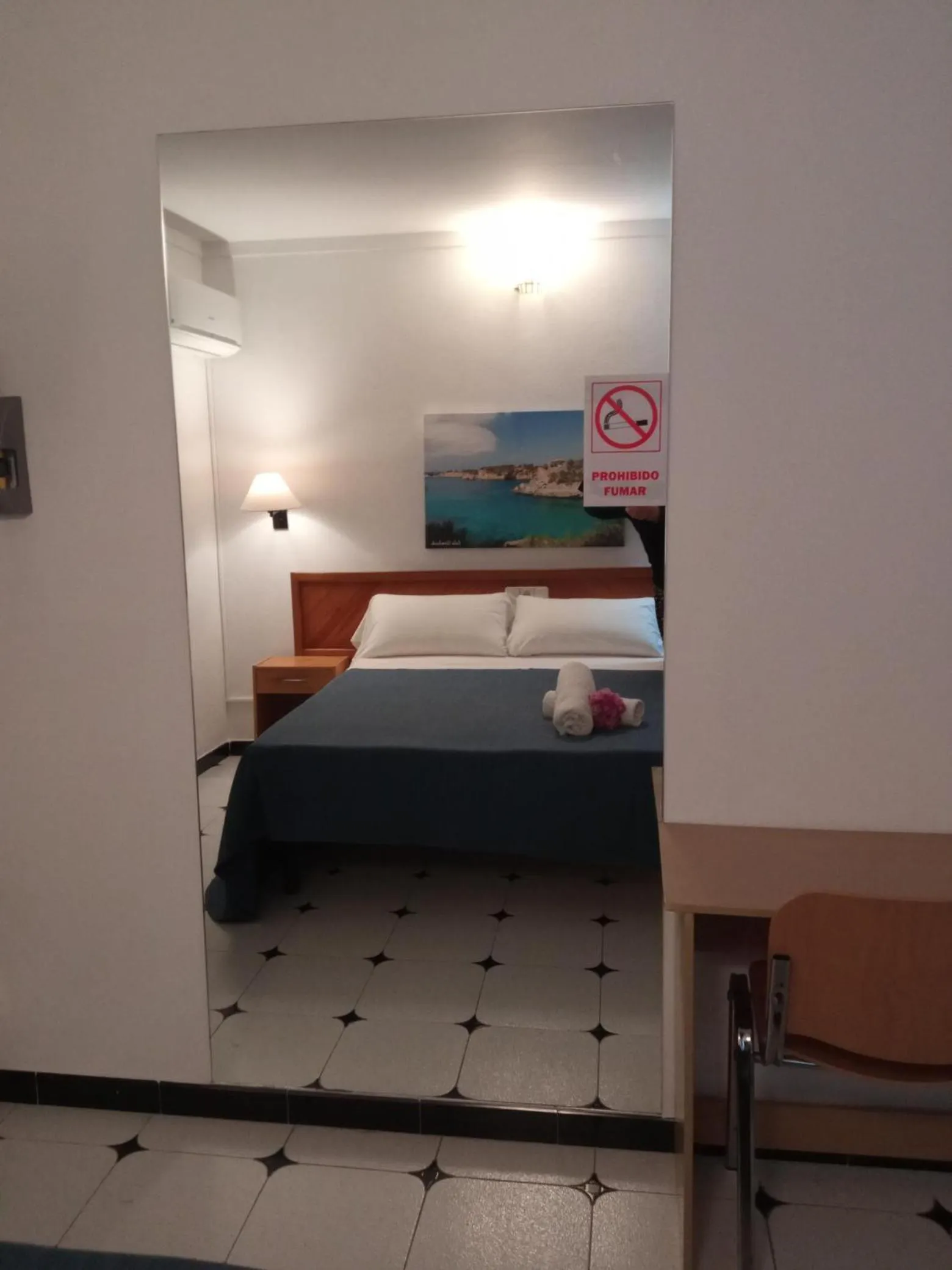 Bed in Hostal Ca'n Tiu