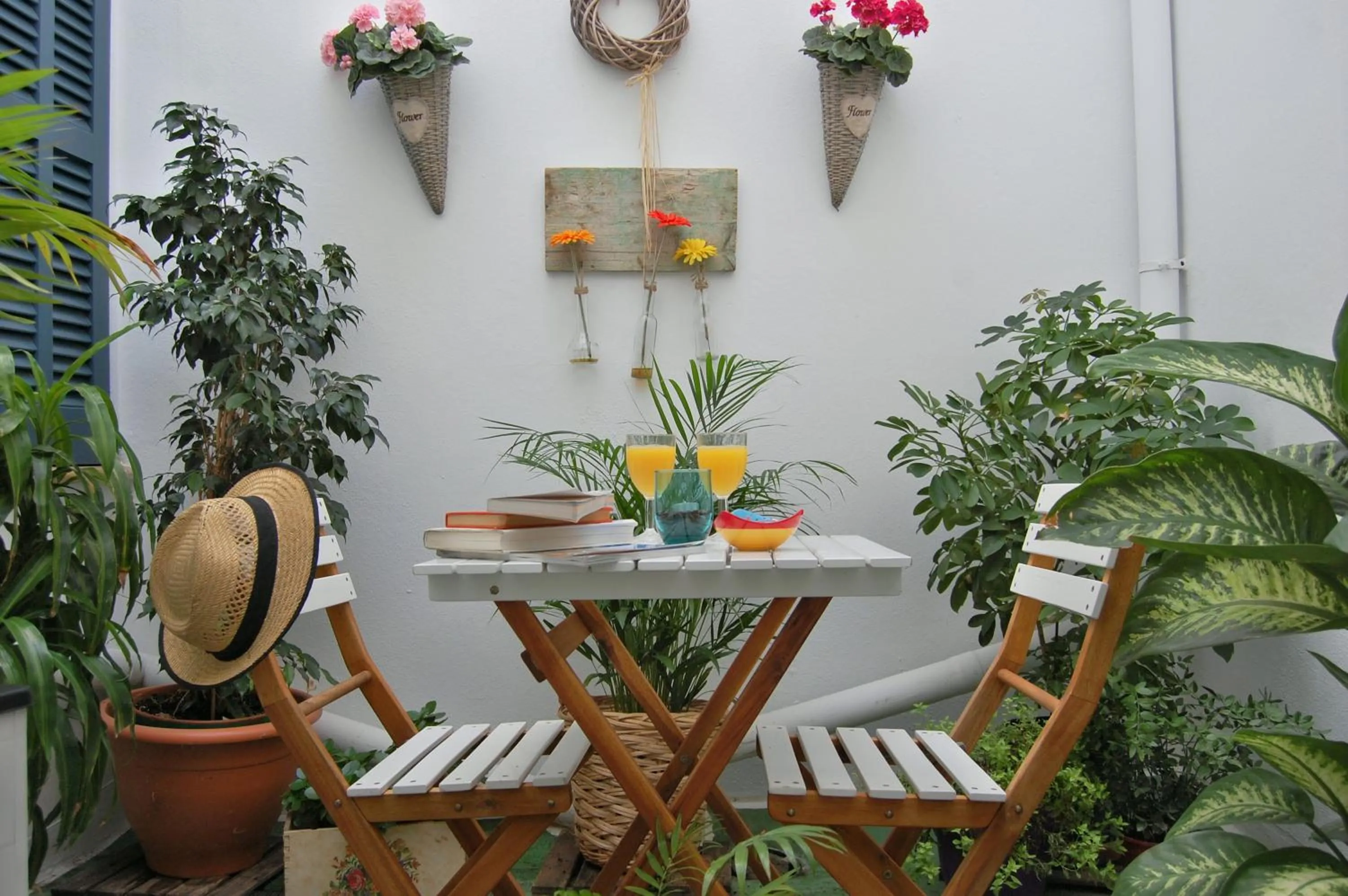 Dining area in Hostal Ca'n Tiu