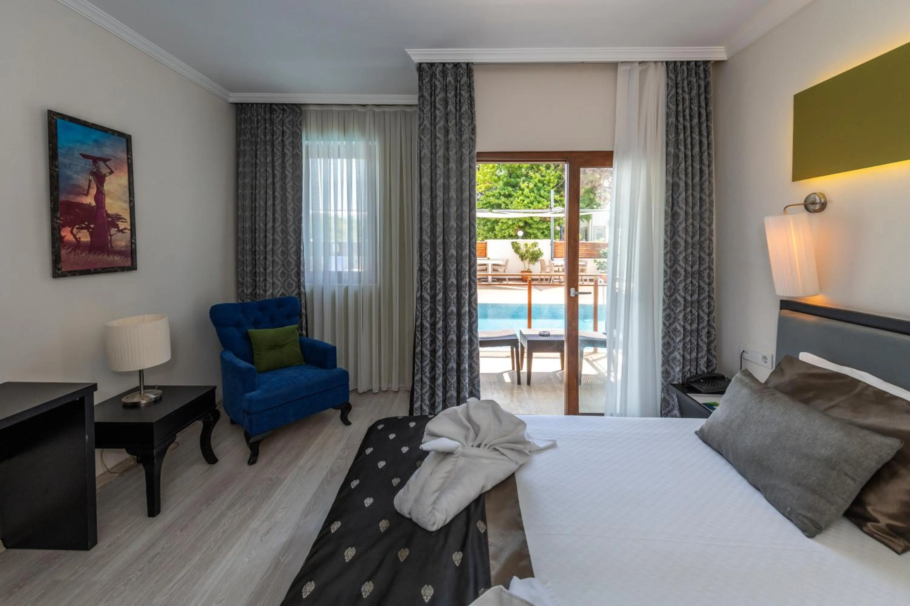 Bed in Blueberry Boutique Hotel