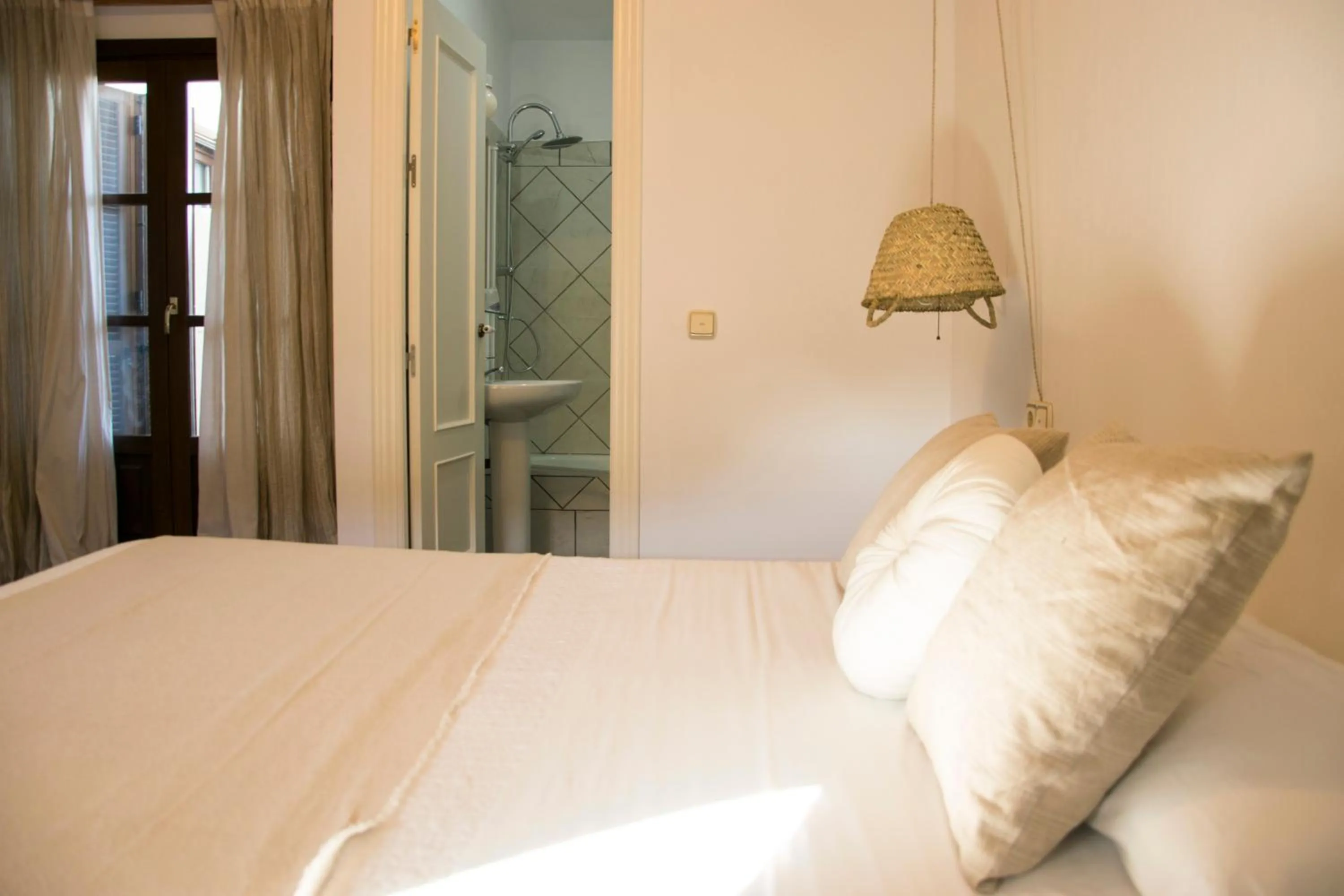 Bed in Hotel Mariantonia