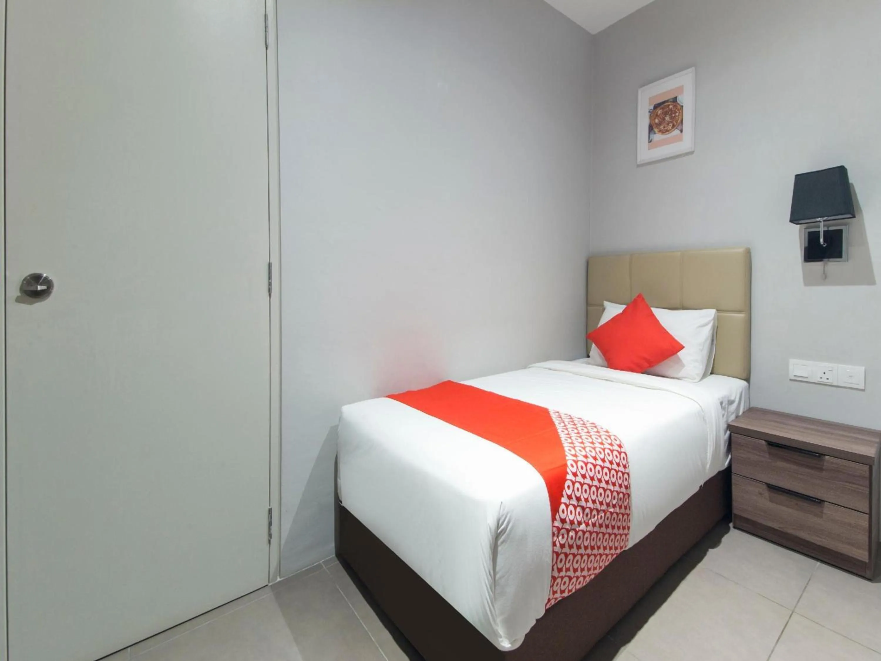 Bedroom, Bed in Yootel Boutique Hotel