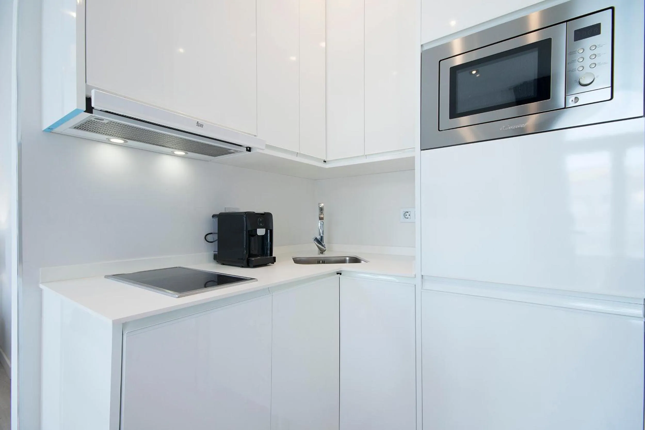 Kitchen or kitchenette in BiBo Suites Gran Vía