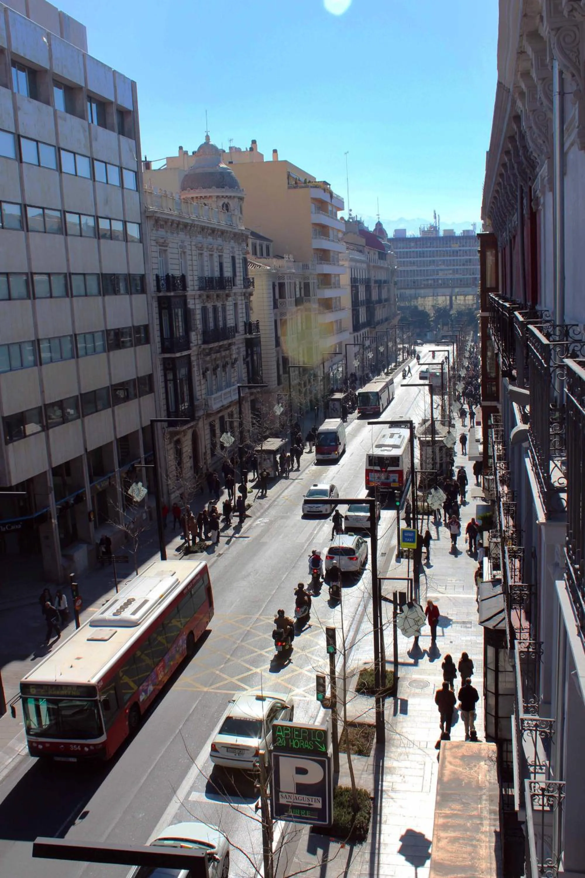 Area and facilities in BiBo Suites Gran Vía