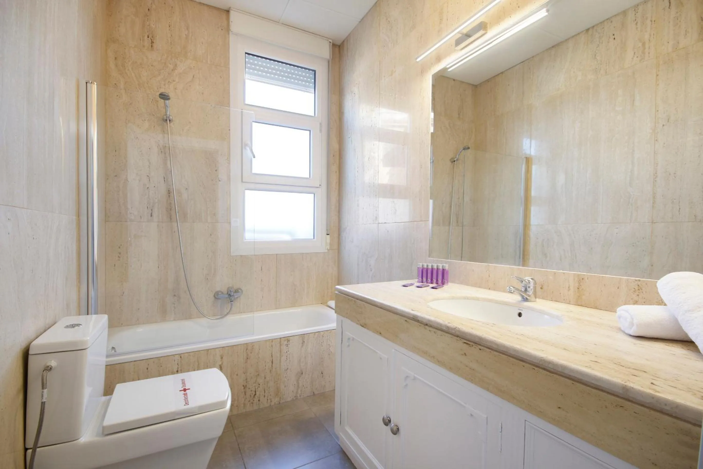 Bathroom in BiBo Suites Gran Vía