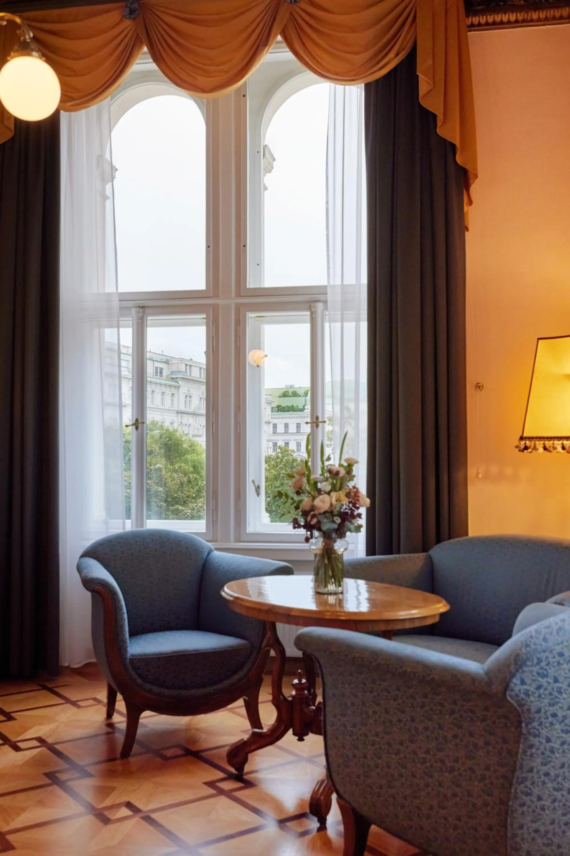 Photo of the whole room in Hotel Regina