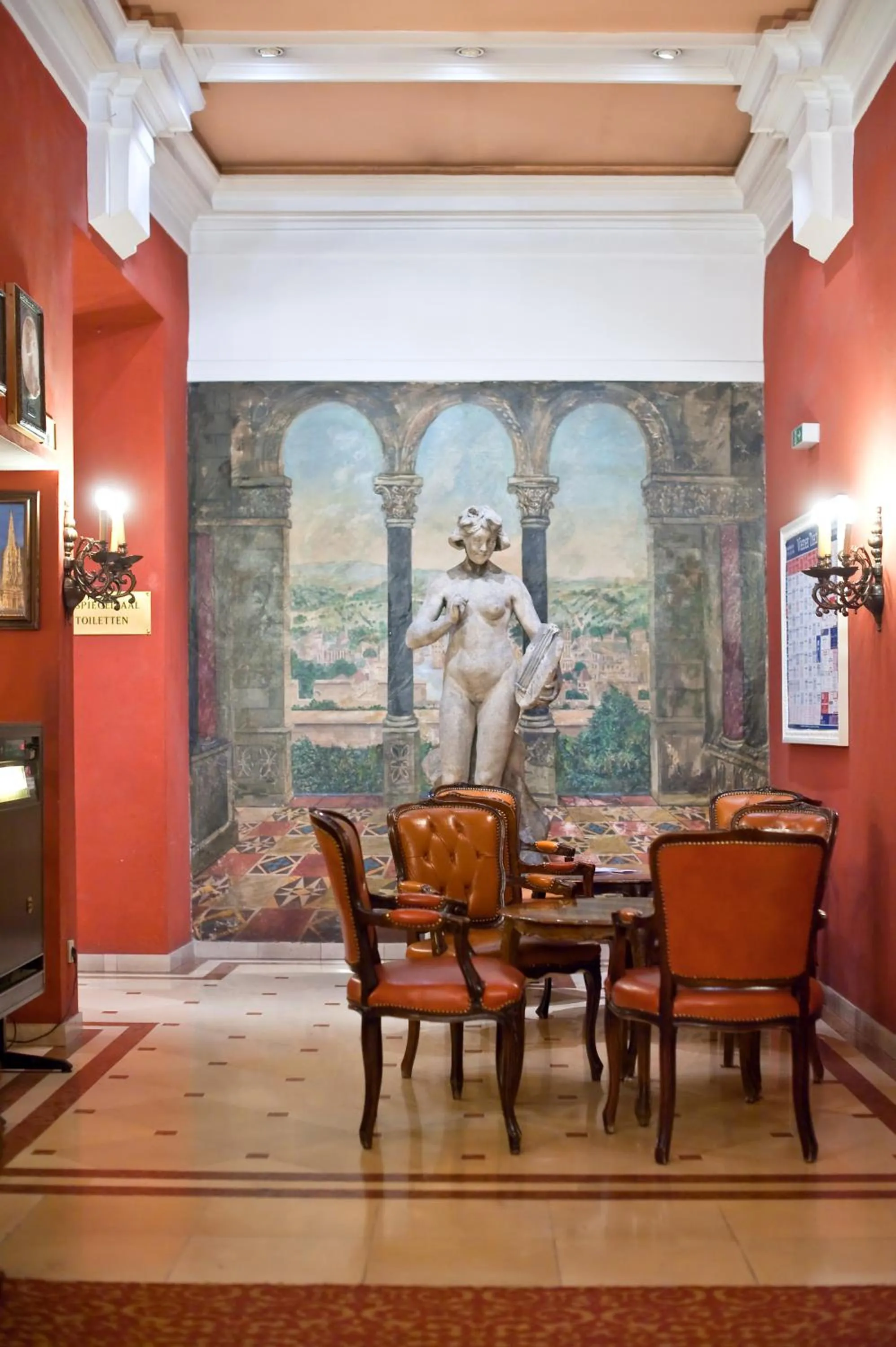 Lobby or reception in Hotel Regina