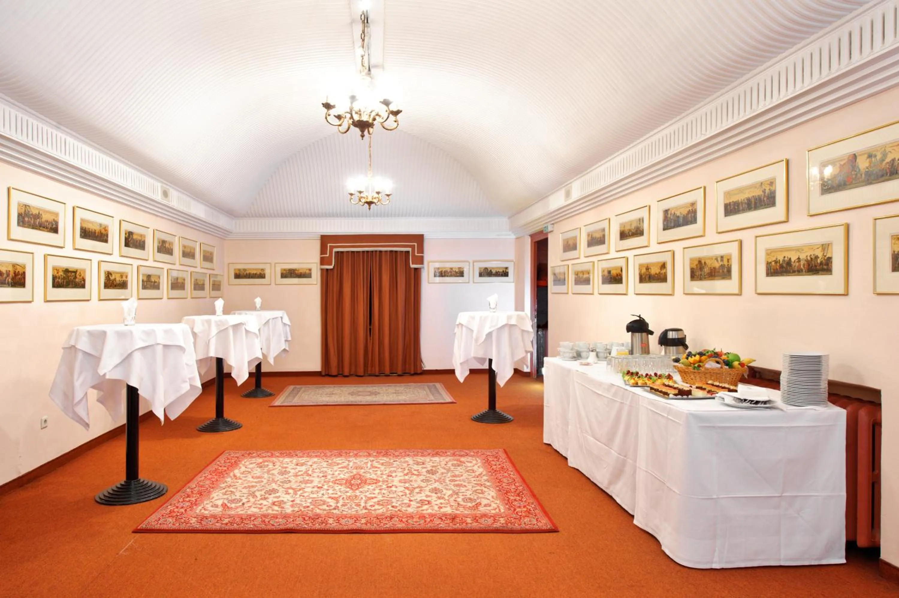 Banquet/Function facilities in Hotel Regina