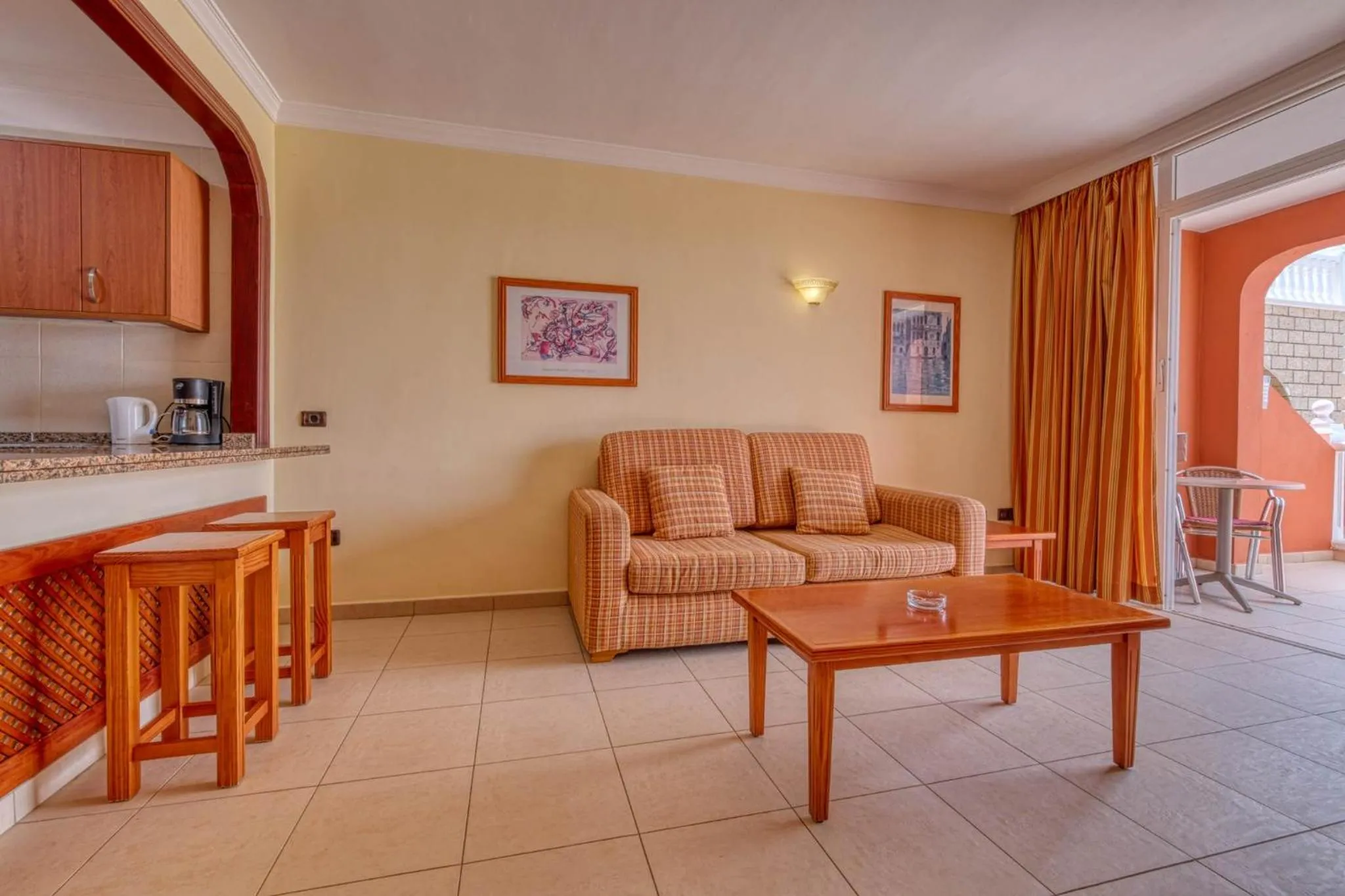 Living room in Apartamentos Callaomar