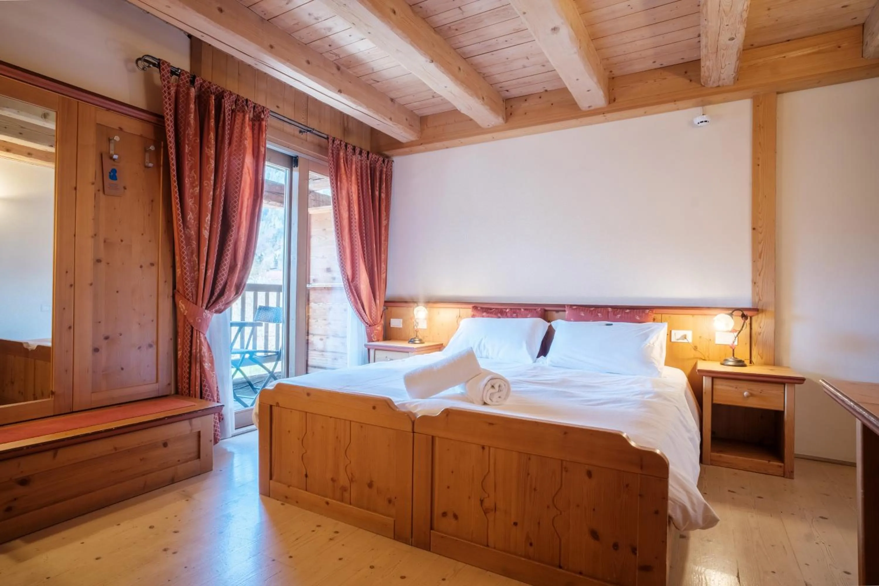 Photo of the whole room, Bed in Casa Moresc