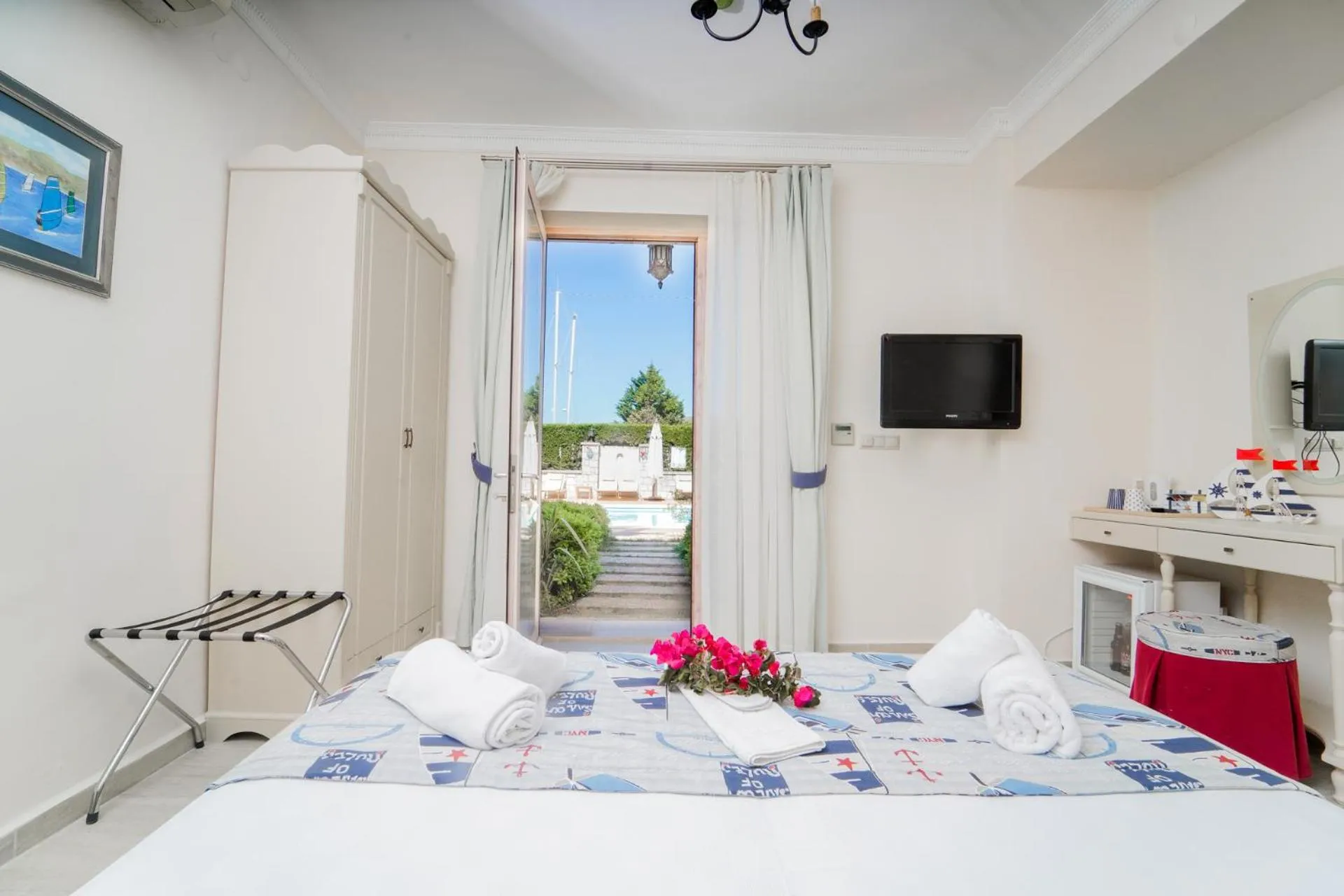 Bed in Alacati Marina Palace
