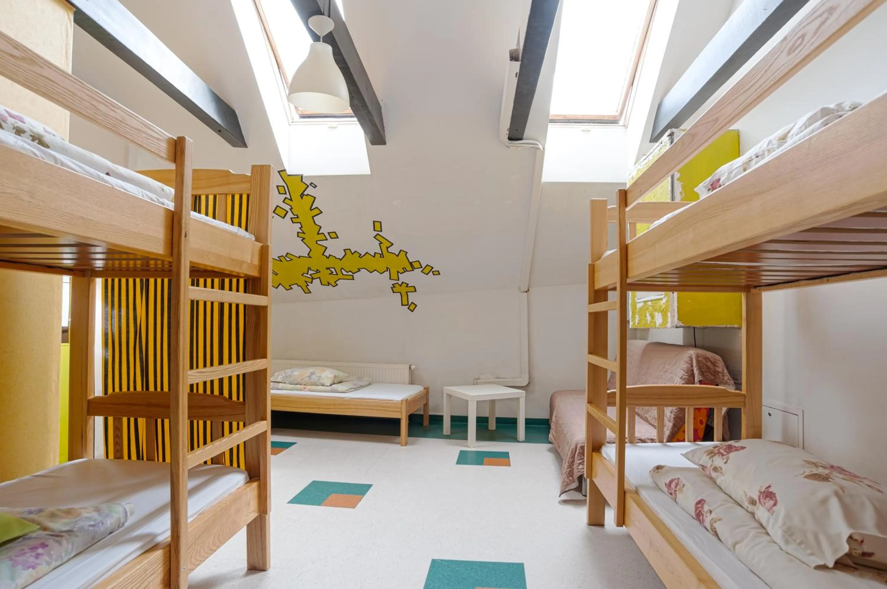 bunk bed in Pogo Hostel
