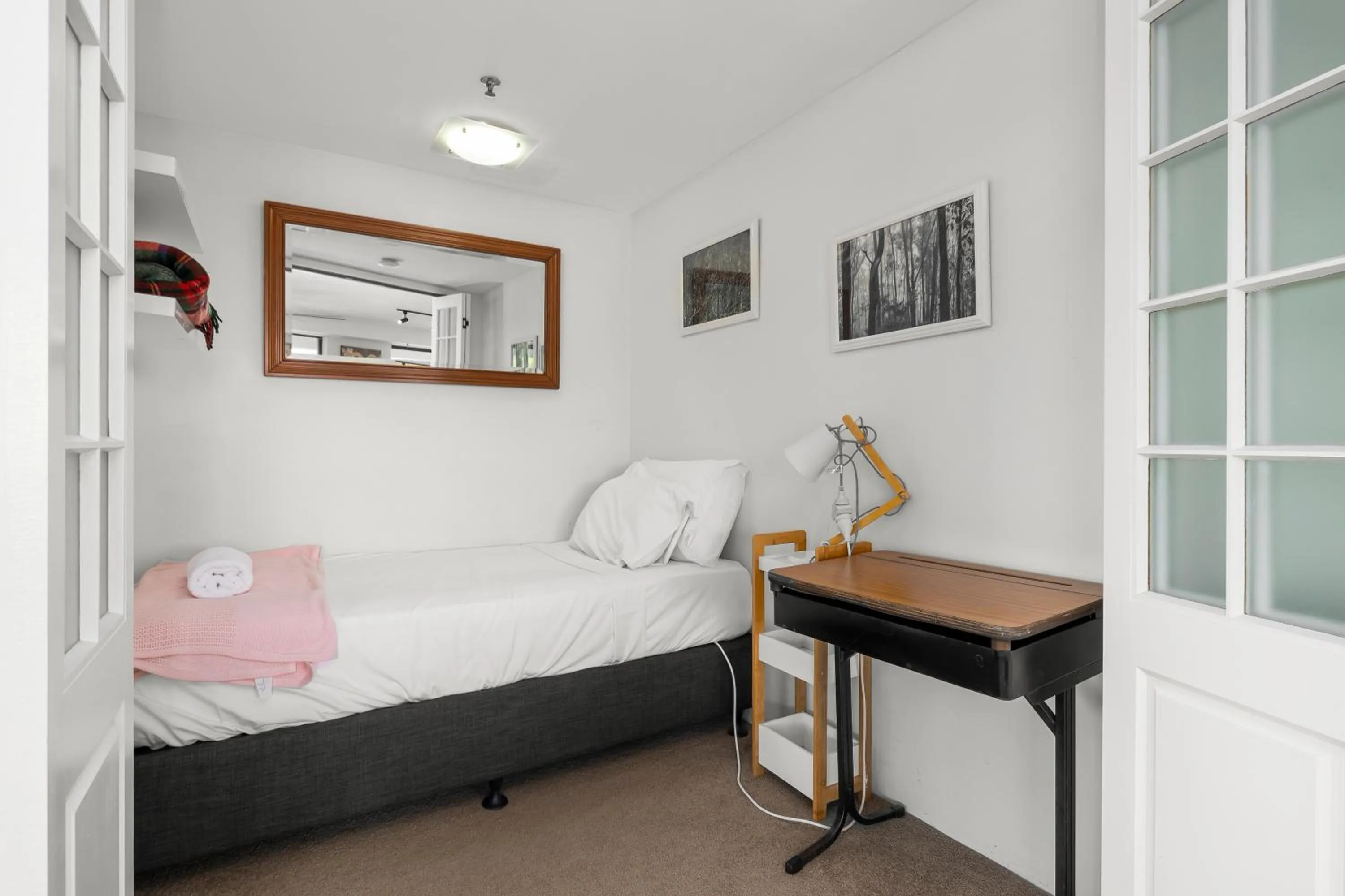 Bed in Gemini Court Holiday Apartments