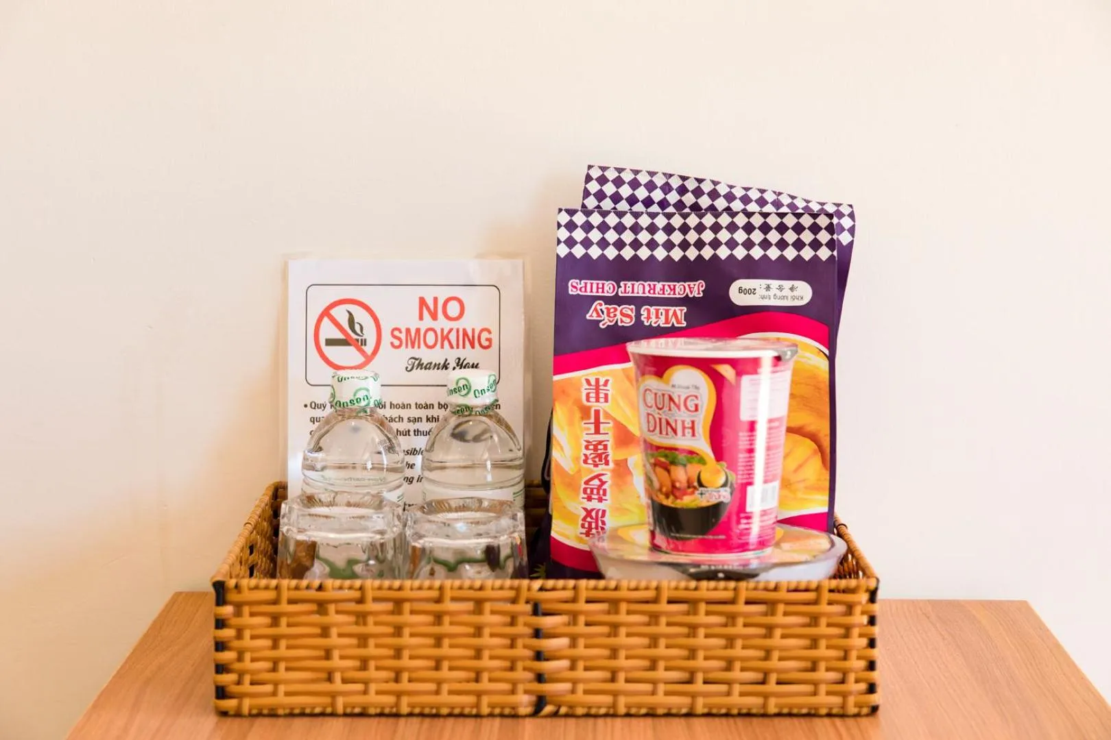 room service in Truong Thinh Hotel