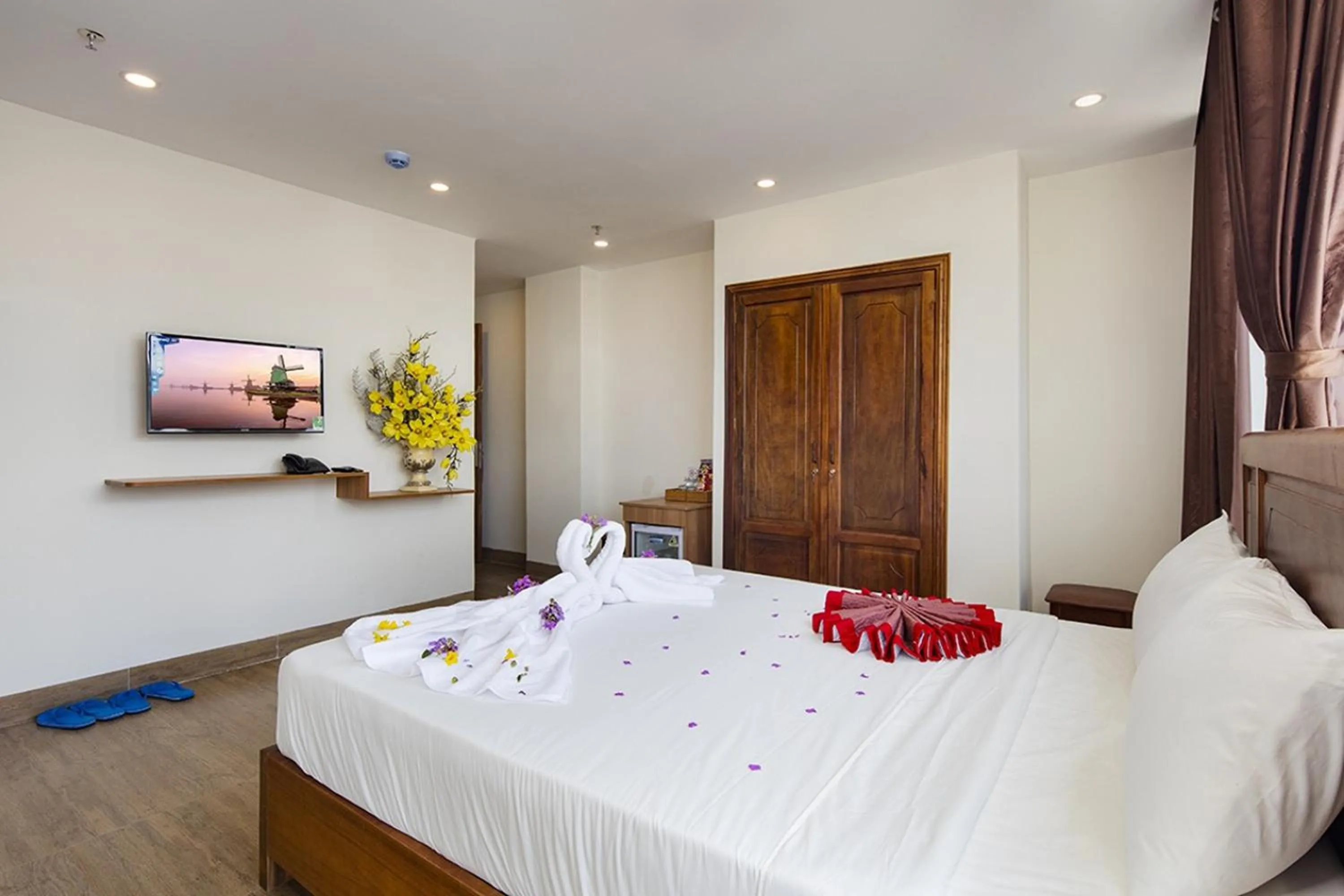 Bed in Truong Thinh Hotel