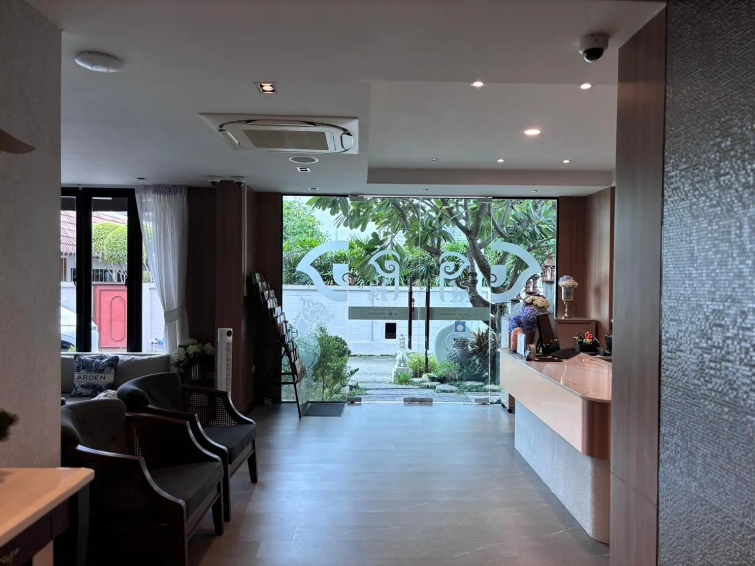 Lobby or reception in Patra Phrasing Boutique Hotel