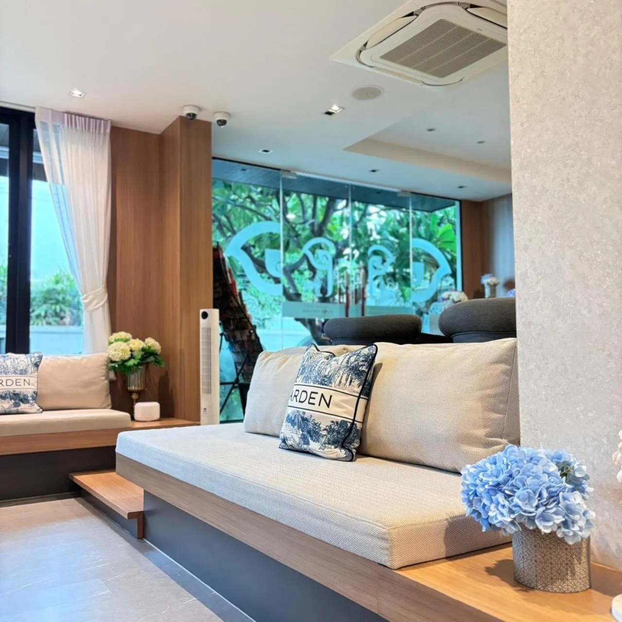 Lobby or reception in Patra Phrasing Boutique Hotel