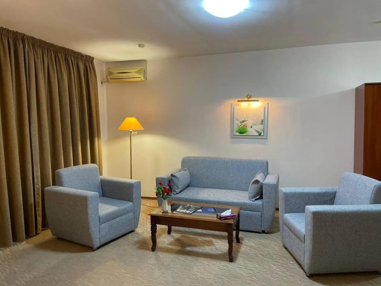 Living room in Tengri Hotel