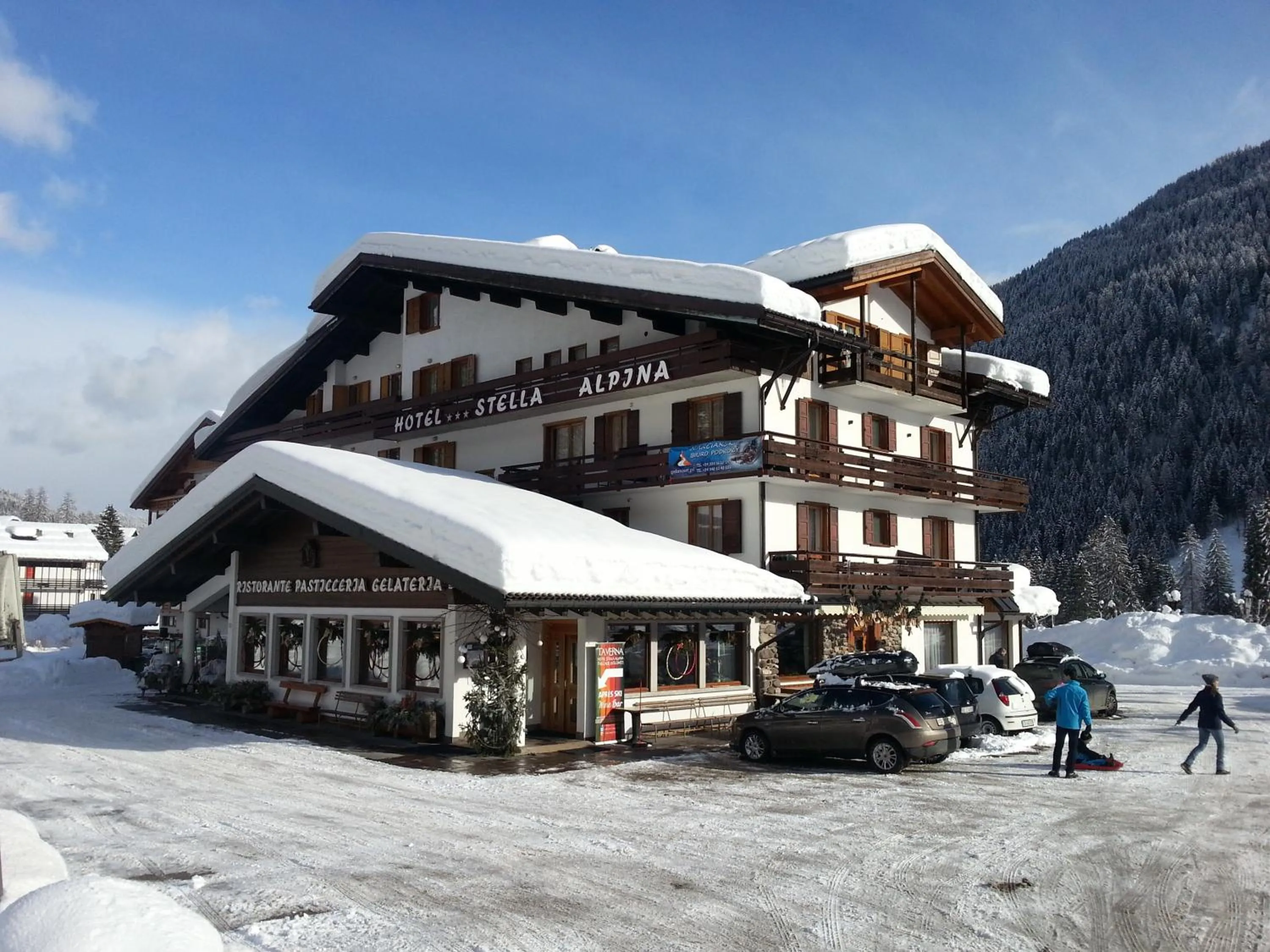 Property building in Hotel Stella Alpina