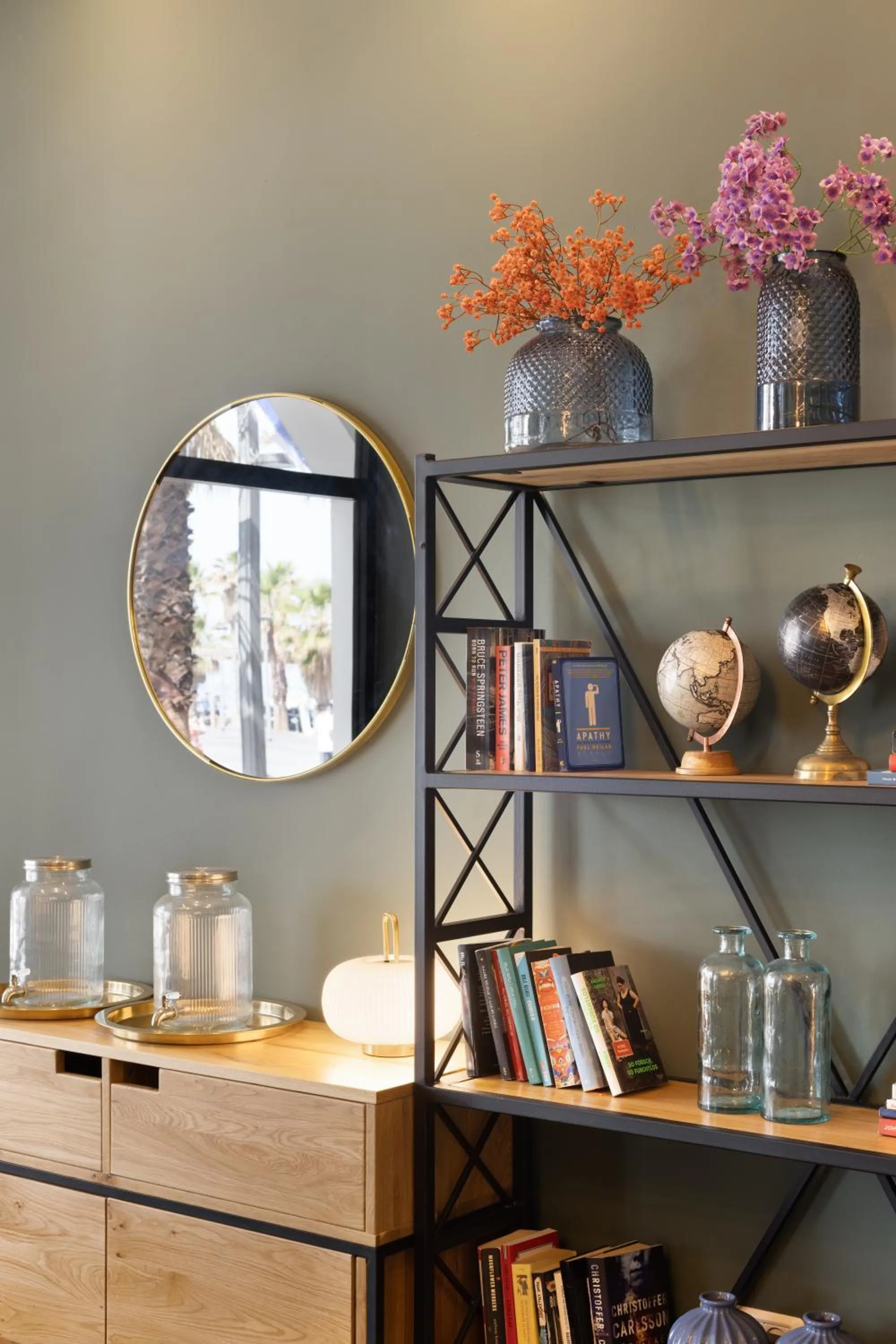 Lobby or reception in Residence Suites BY RAPHAEL HOTELS