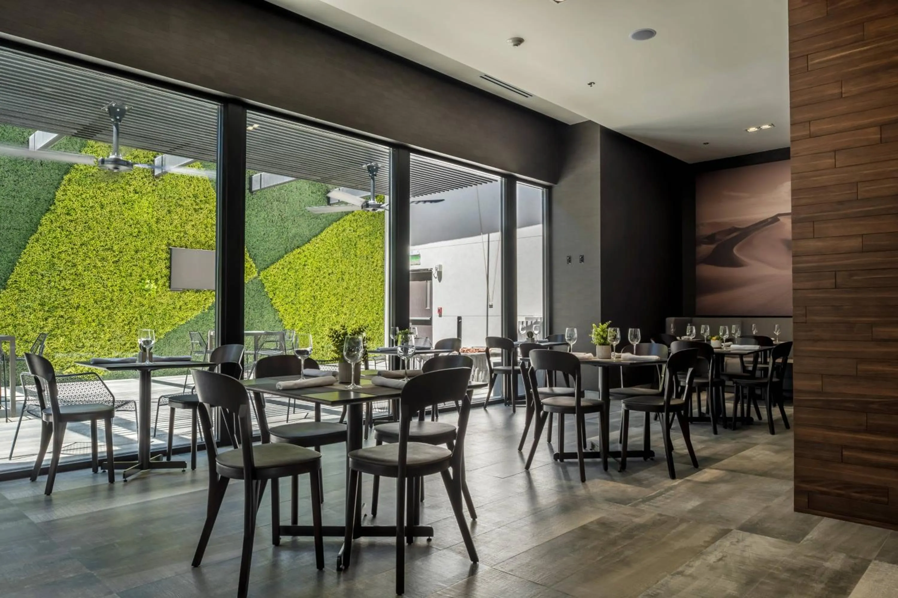 Lounge or bar in Courtyard by Marriott Ciudad Juarez