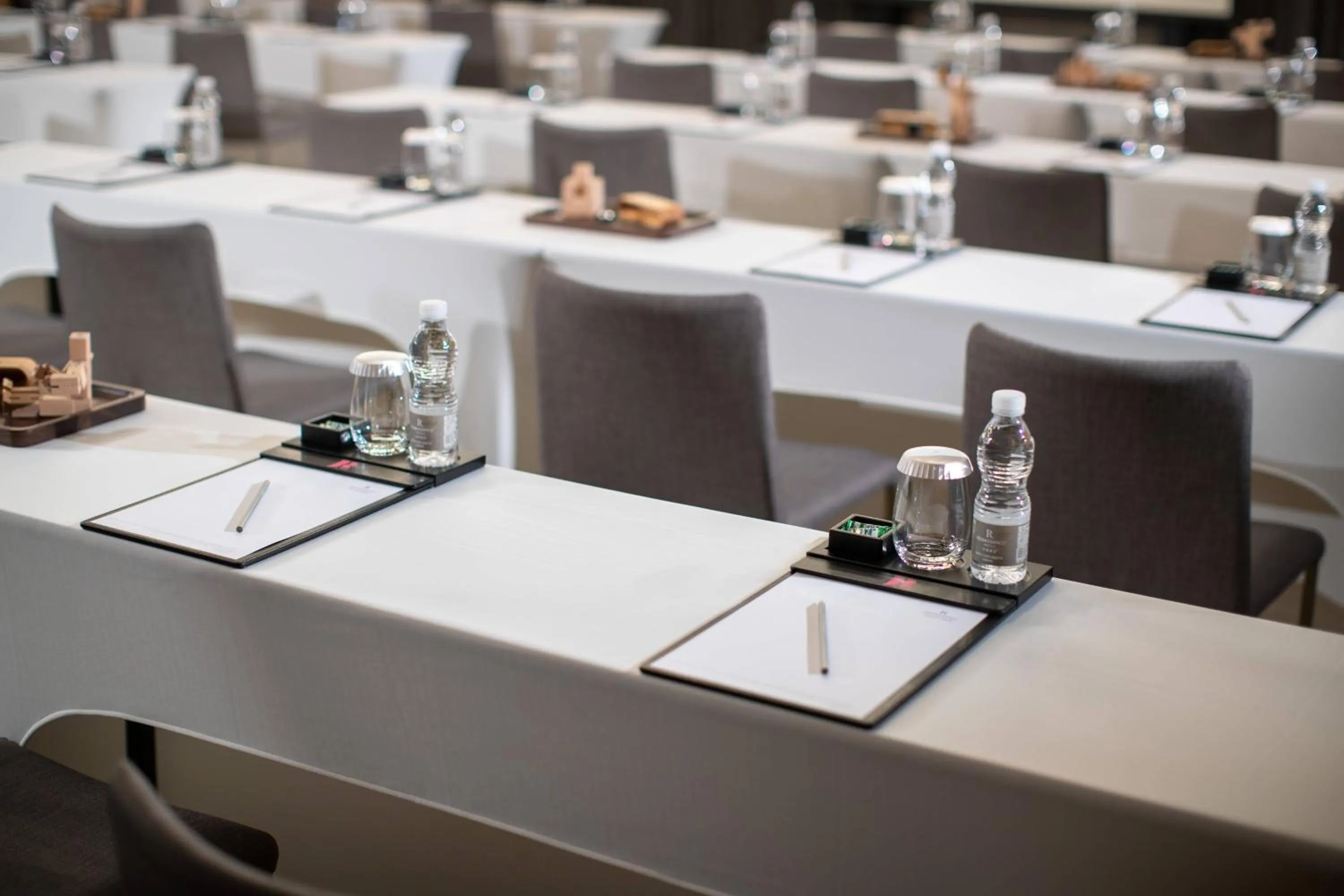 Meeting/conference room in Renaissance Hangzhou Northeast