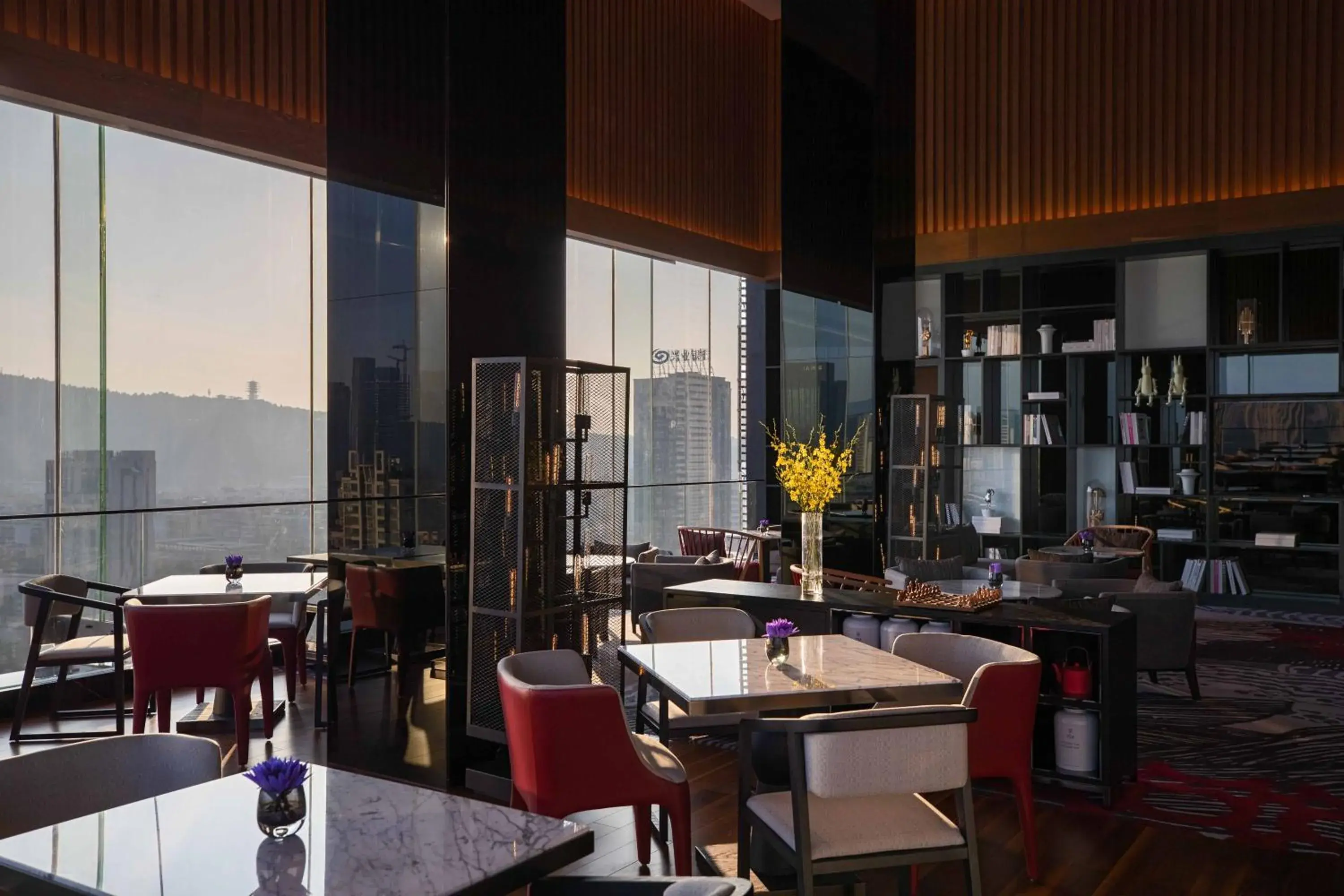 Executive Club Room With Twin Beds in Renaissance Hangzhou Northeast Executive Club Room With Twin Beds in Renaissance Hangzhou Northeast