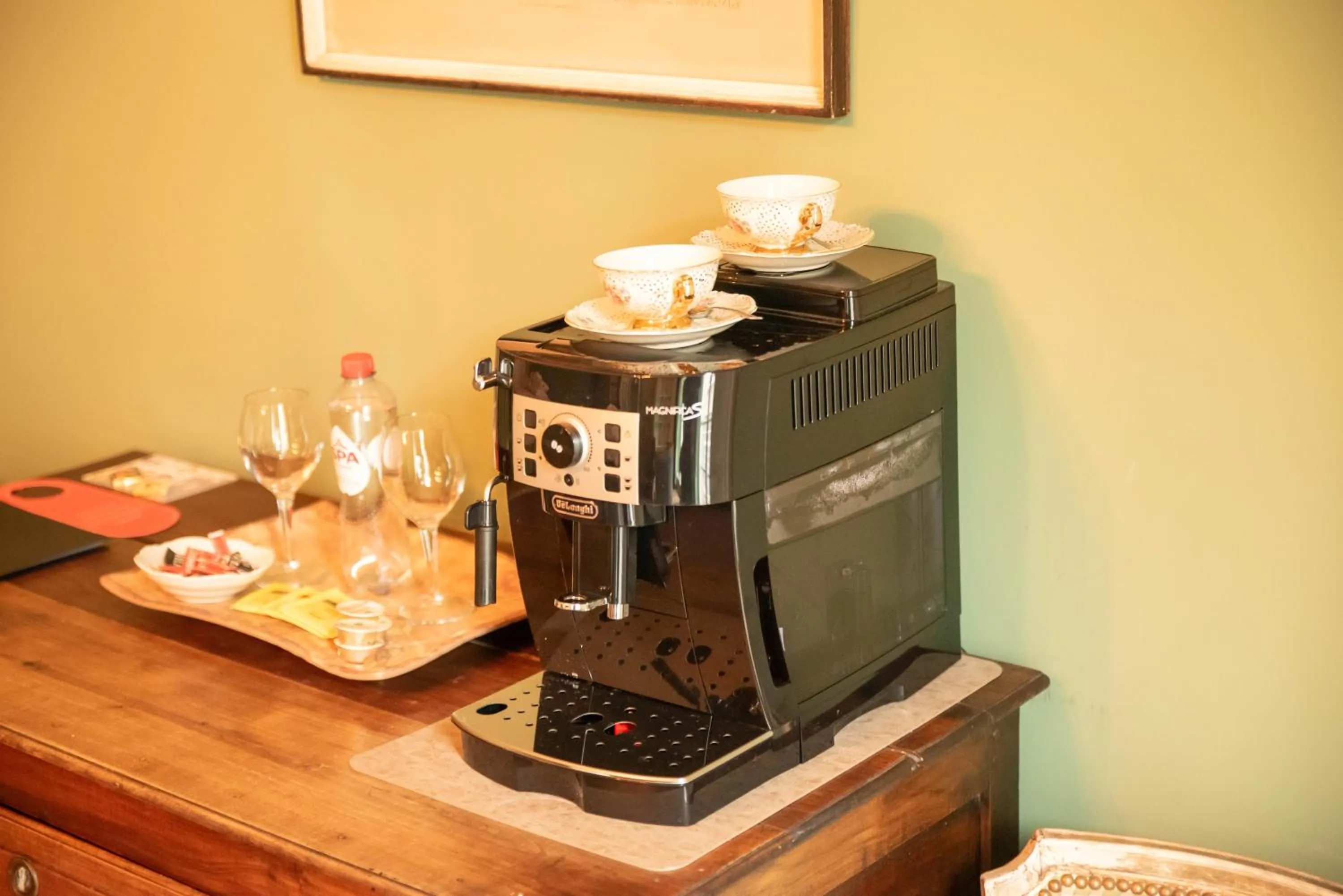 Coffee/tea facilities in B&B De Corenbloem Luxury Guesthouse - Adults Only