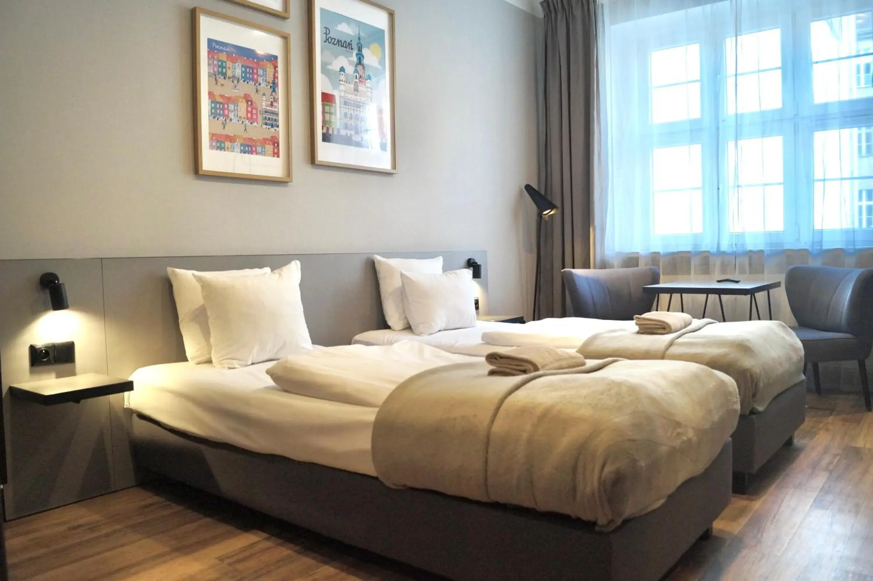 Twin Room with Private Bathroom in Wozna 11 Stare Miasto Twin Room with Private Bathroom in Wozna 11 Stare Miasto