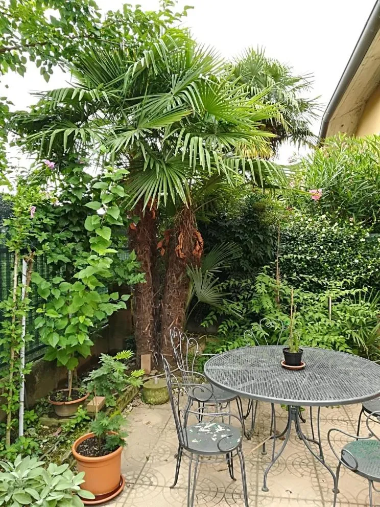 Garden in B&B L'Isola di Casa