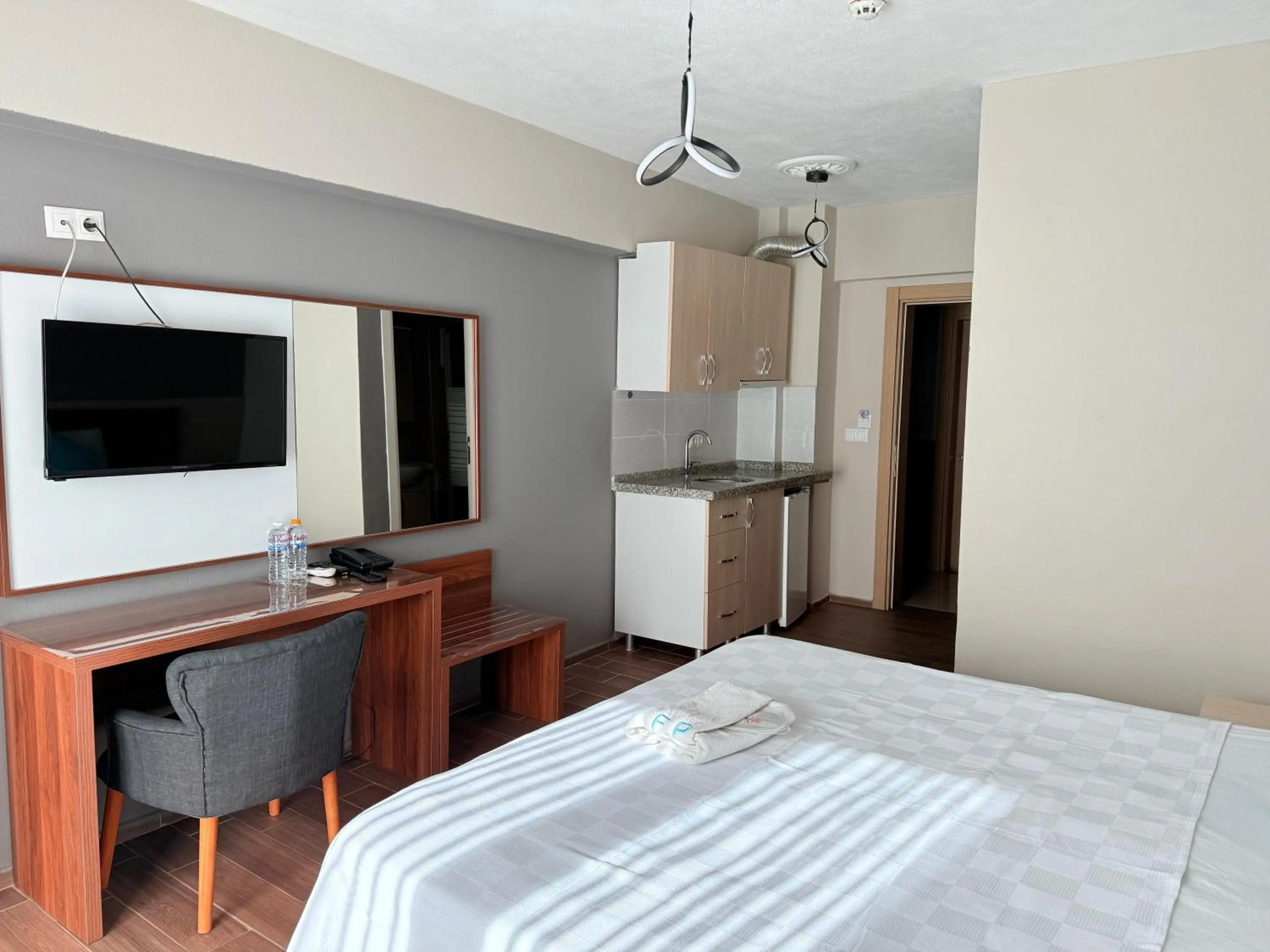 Bed in Figen Suite Hotel 2