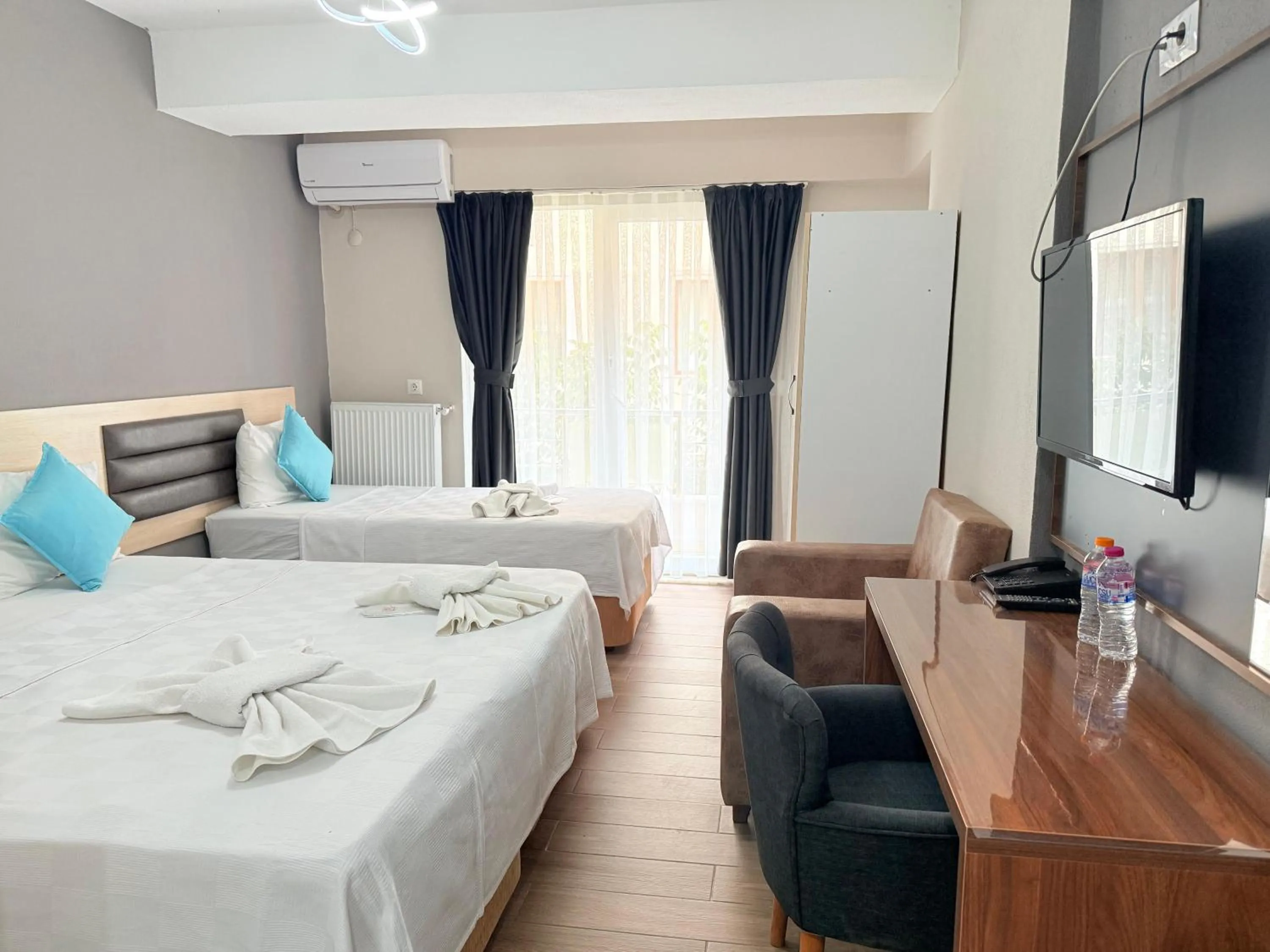 Bed in Figen Suite Hotel 2