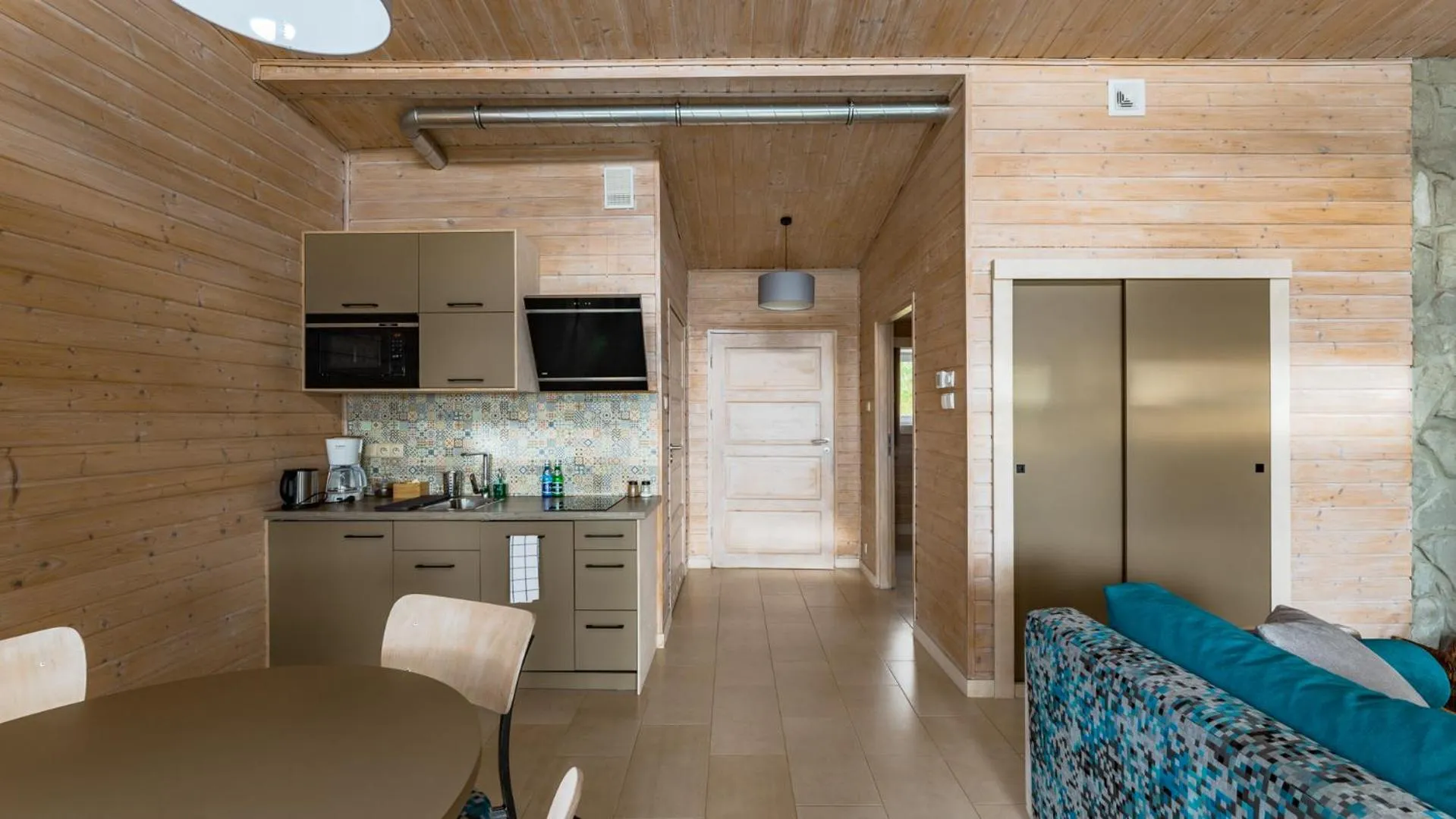 Kitchen or kitchenette in Stranda