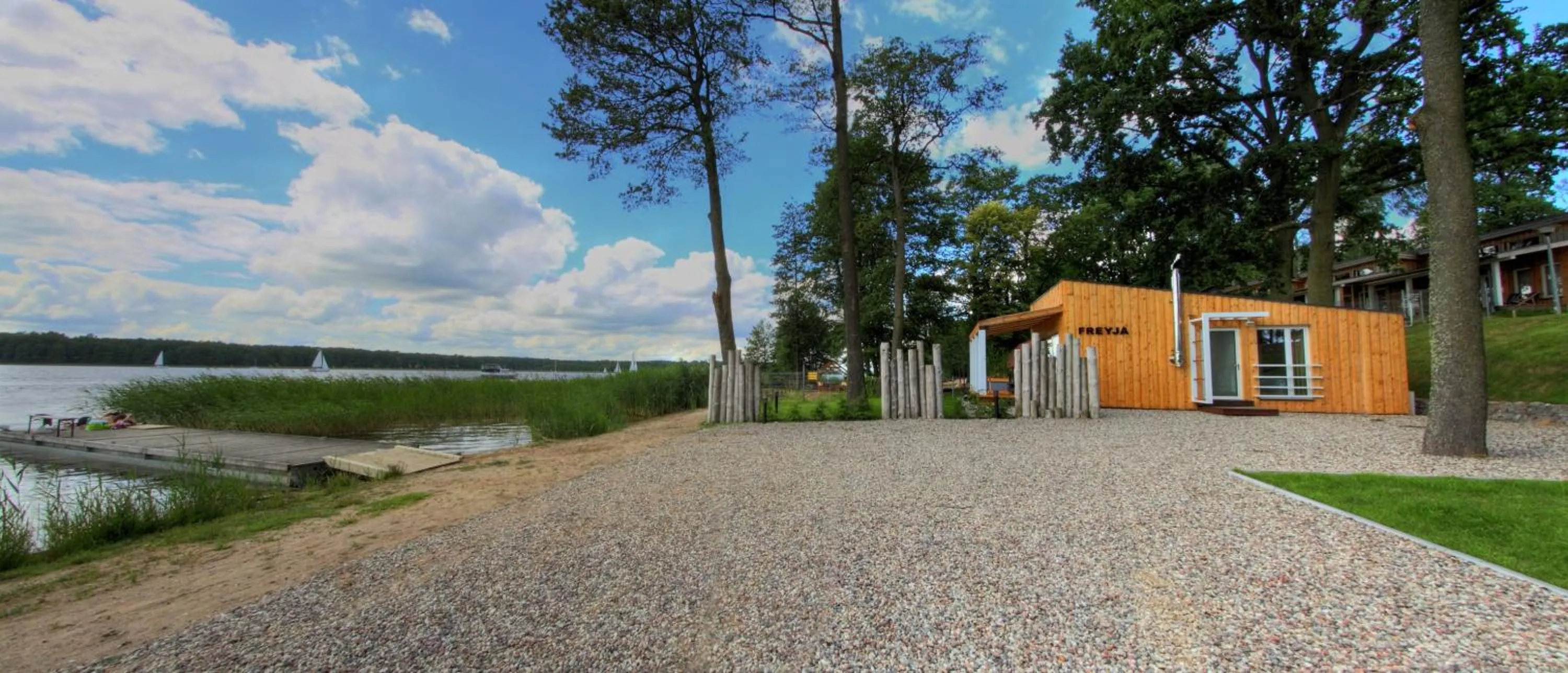 Facade/entrance in Stranda
