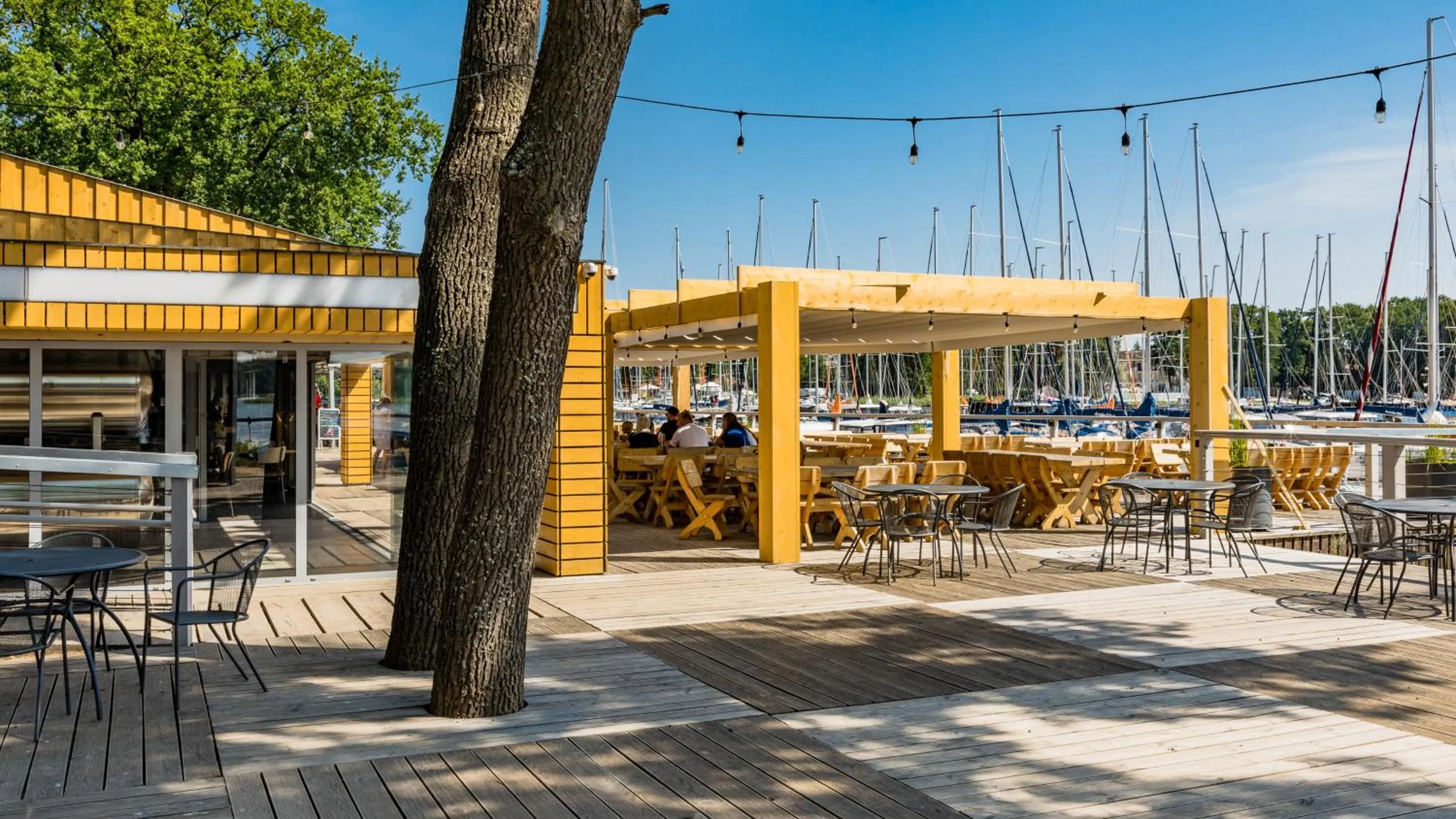 Property building in Stranda