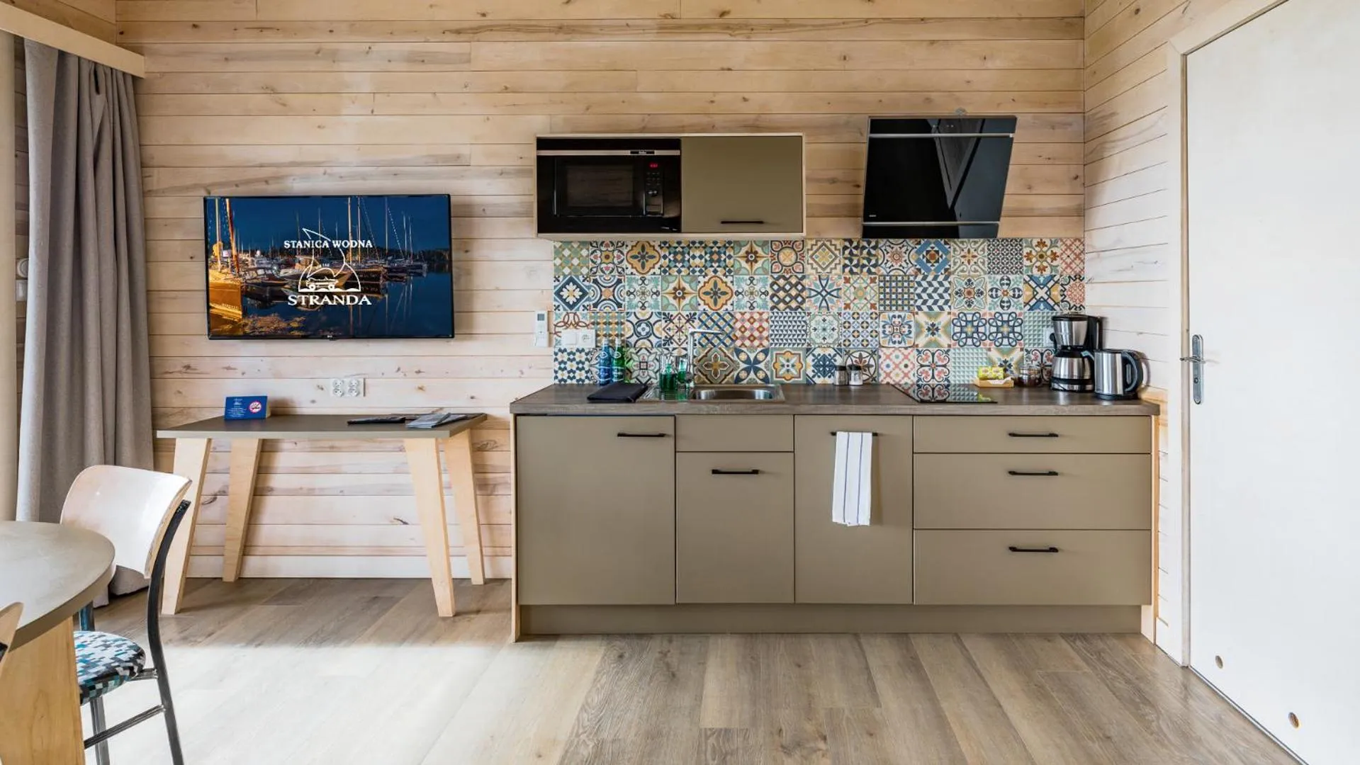 Kitchen or kitchenette in Stranda