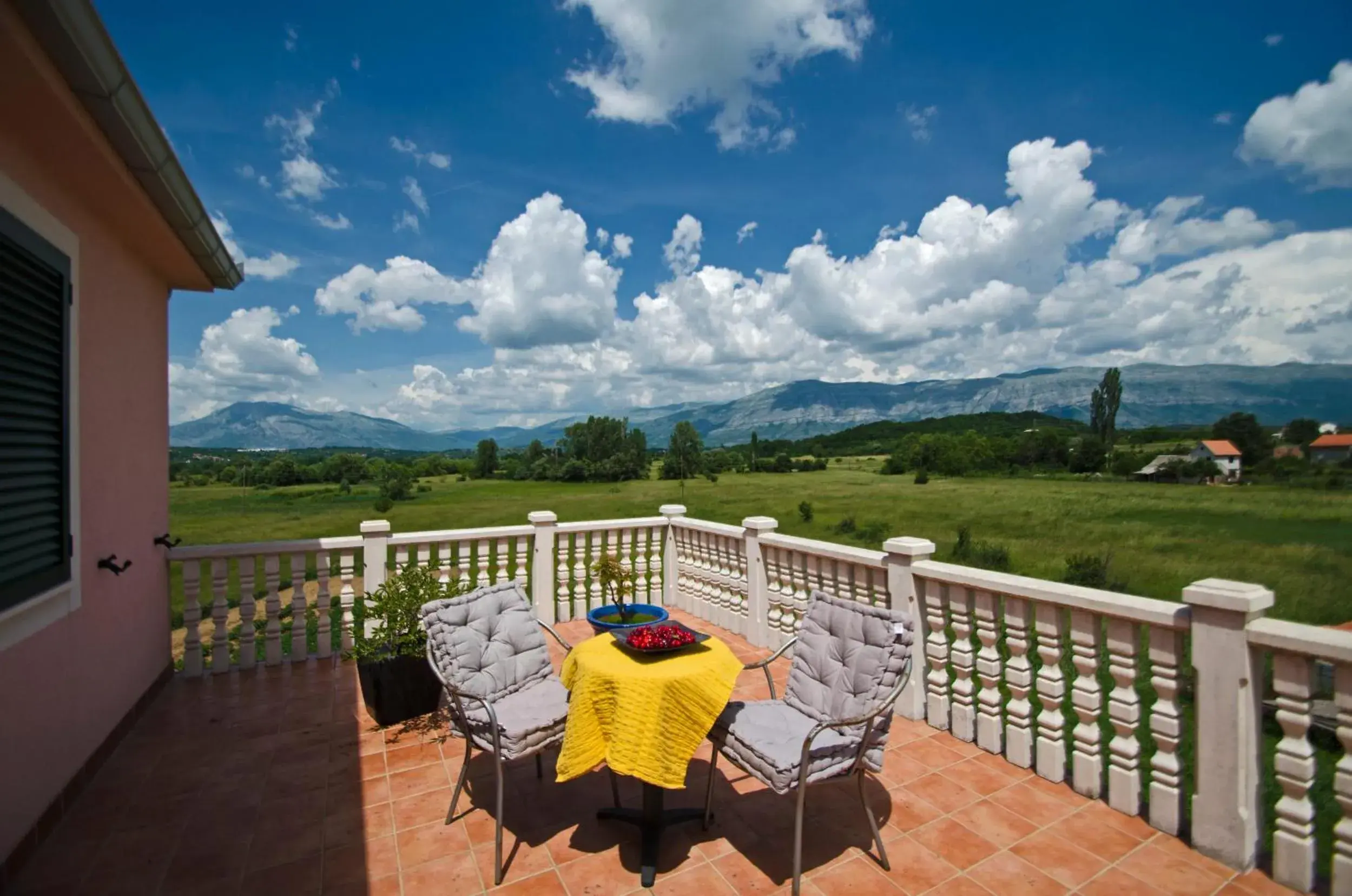 Deluxe Double Room with Balcony in Rooms Leda Deluxe Double Room with Balcony in Rooms Leda