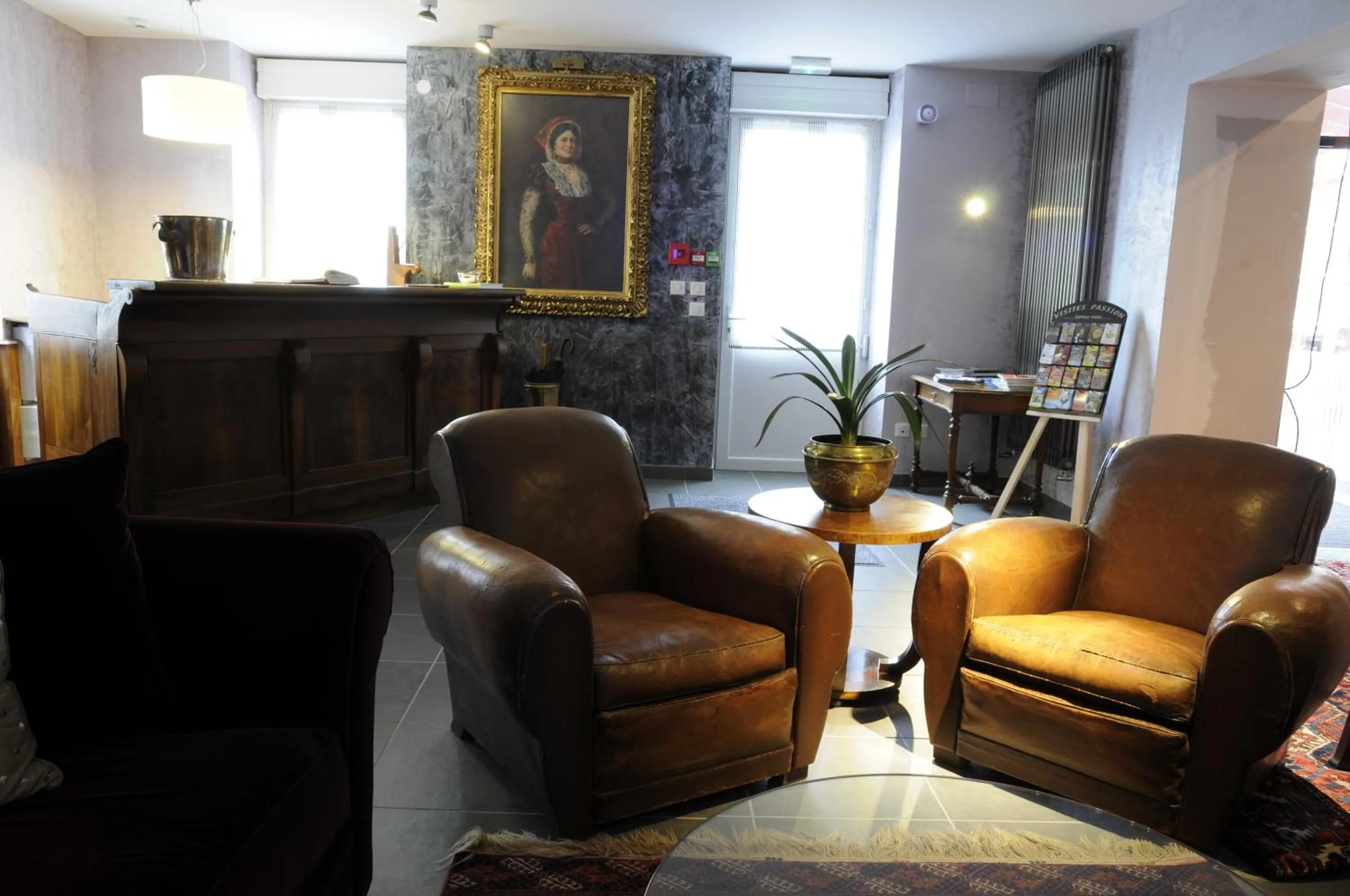 Lounge or bar in Demeures & Châteaux La Belle Meuniere