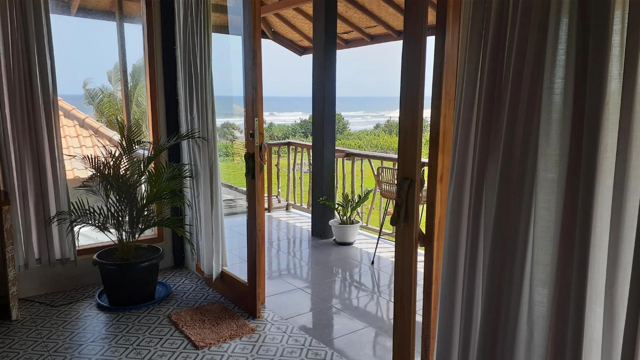 Sea view in West Break Bali - Medewi